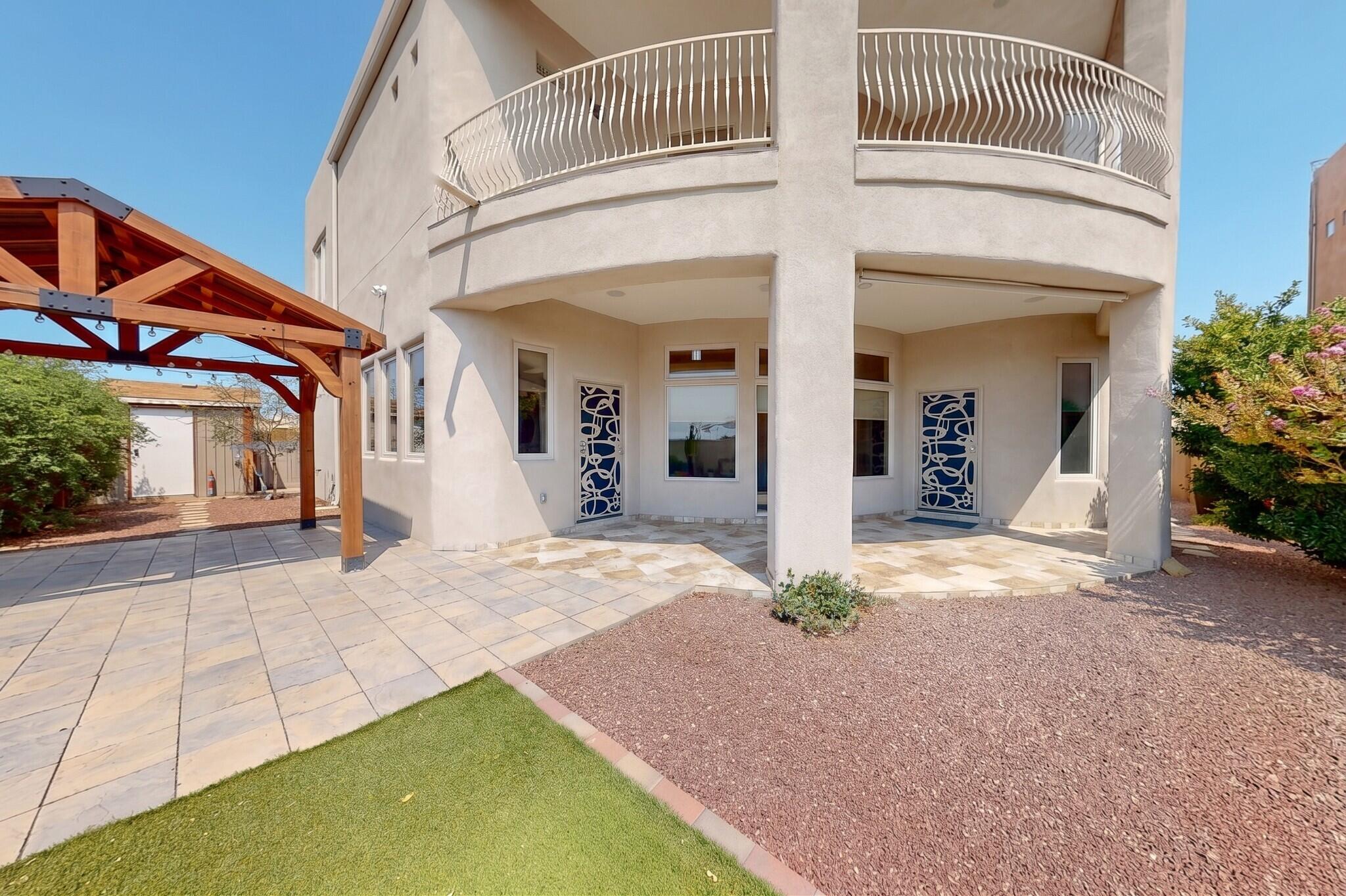 1314 Sara Way SE