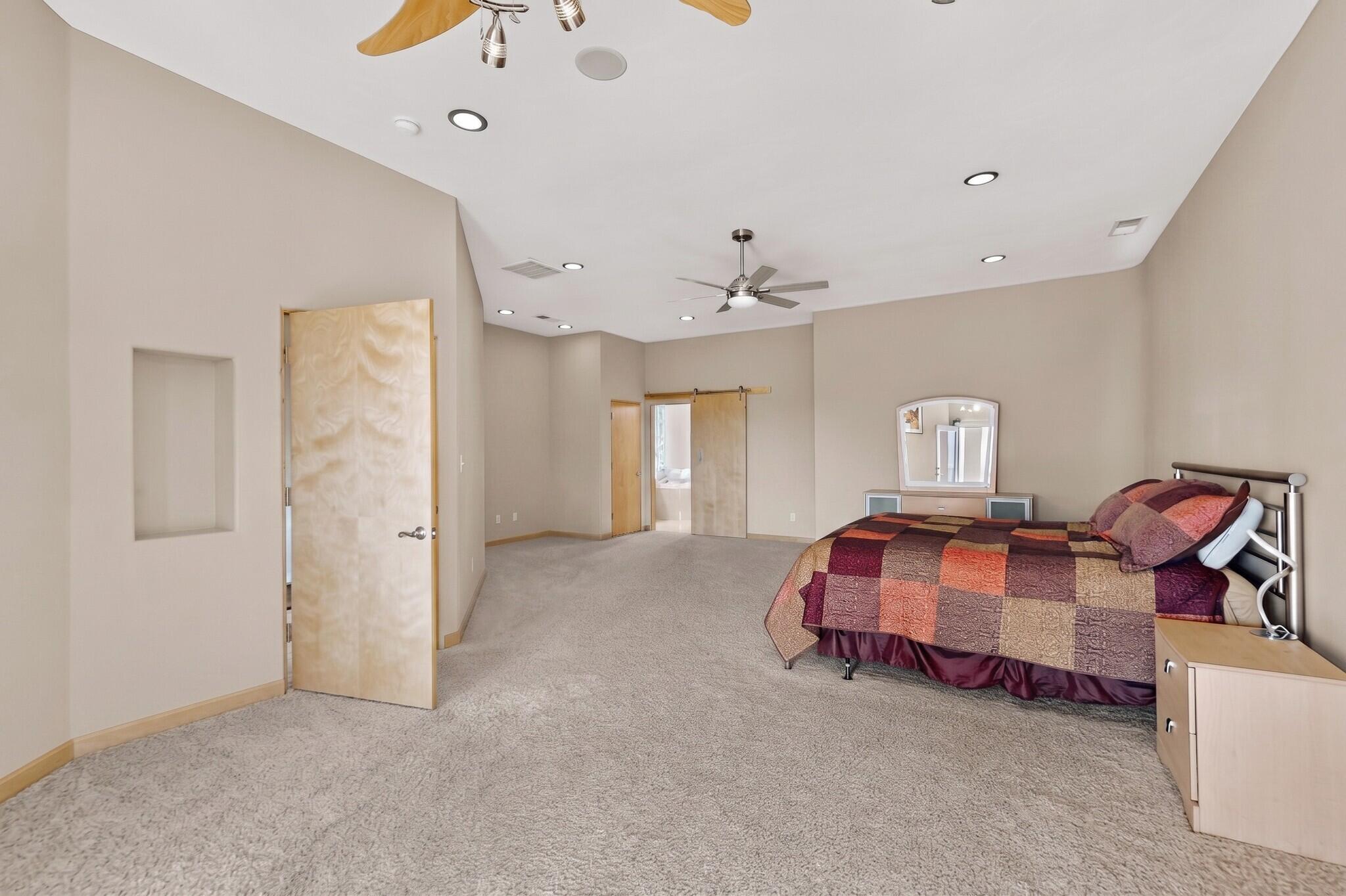 1314 Sara Way SE