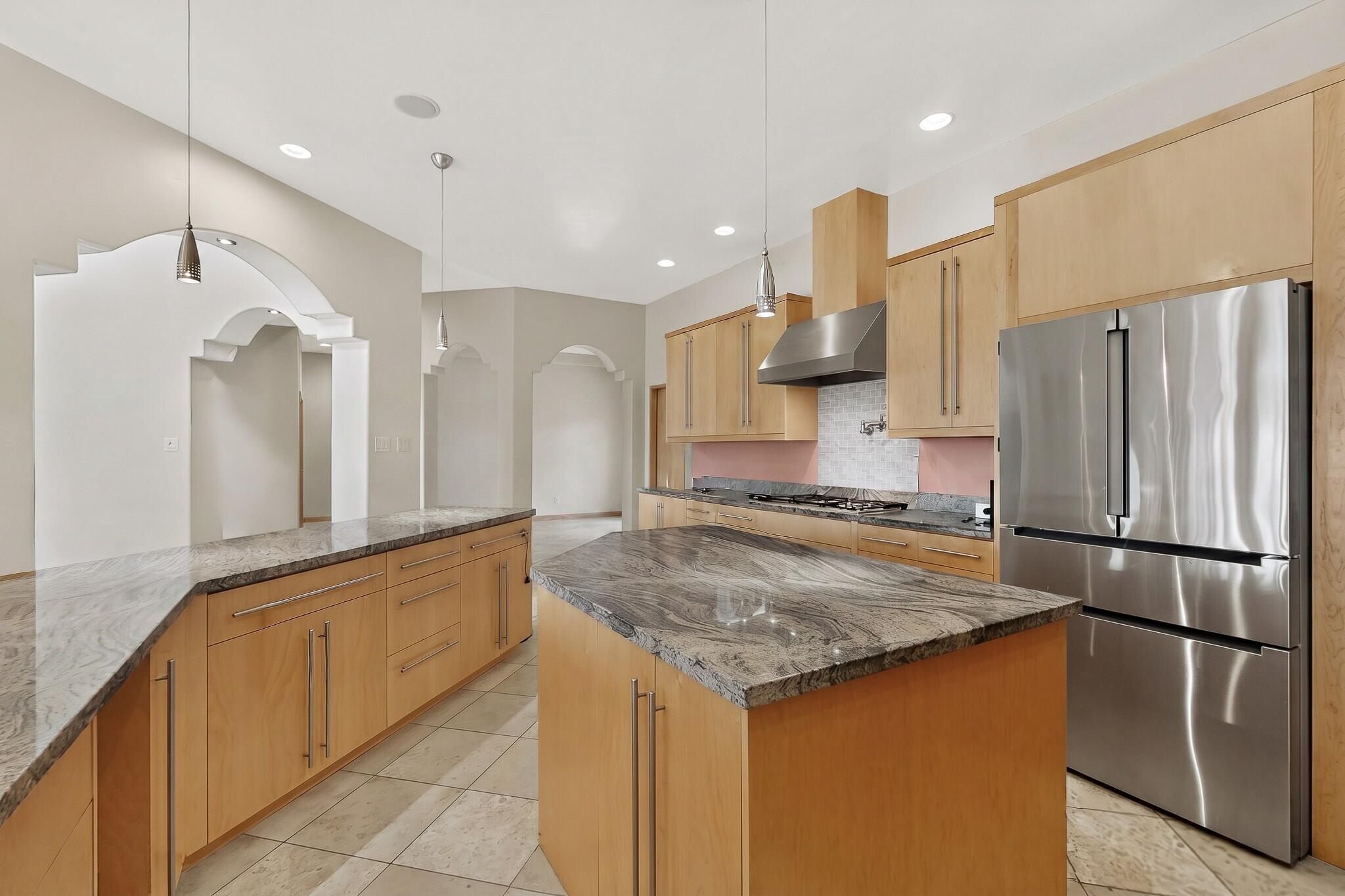 1314 Sara Way SE