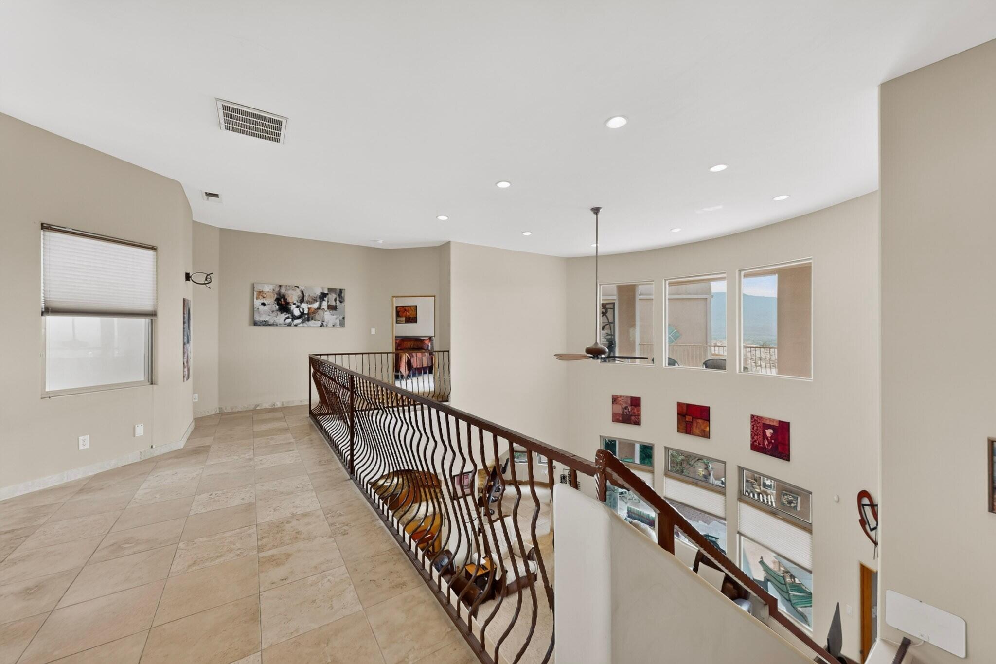 1314 Sara Way SE