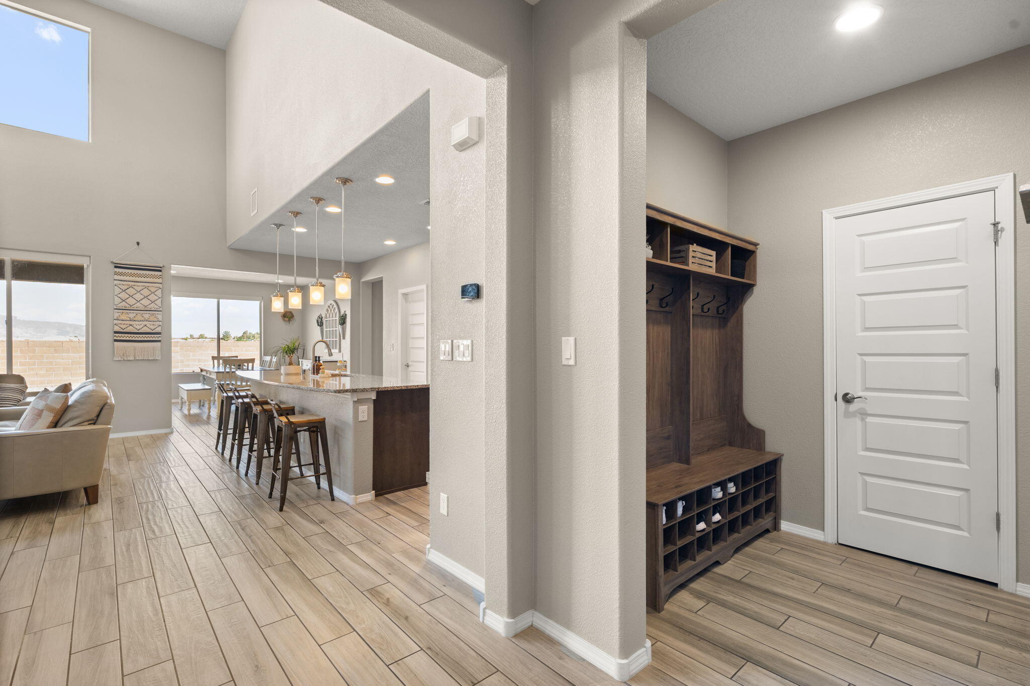 3953 Mountain Trail Loop NE