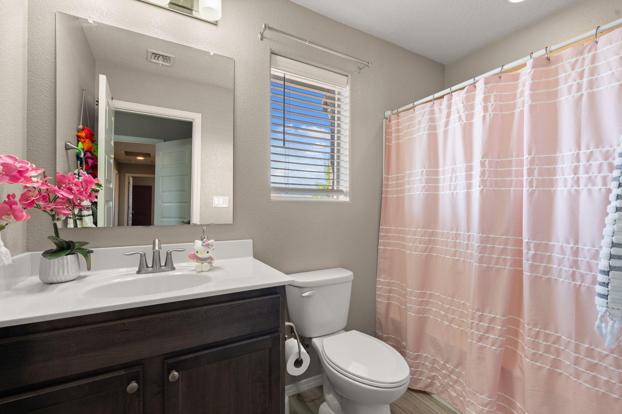 3953 Mountain Trail Loop NE