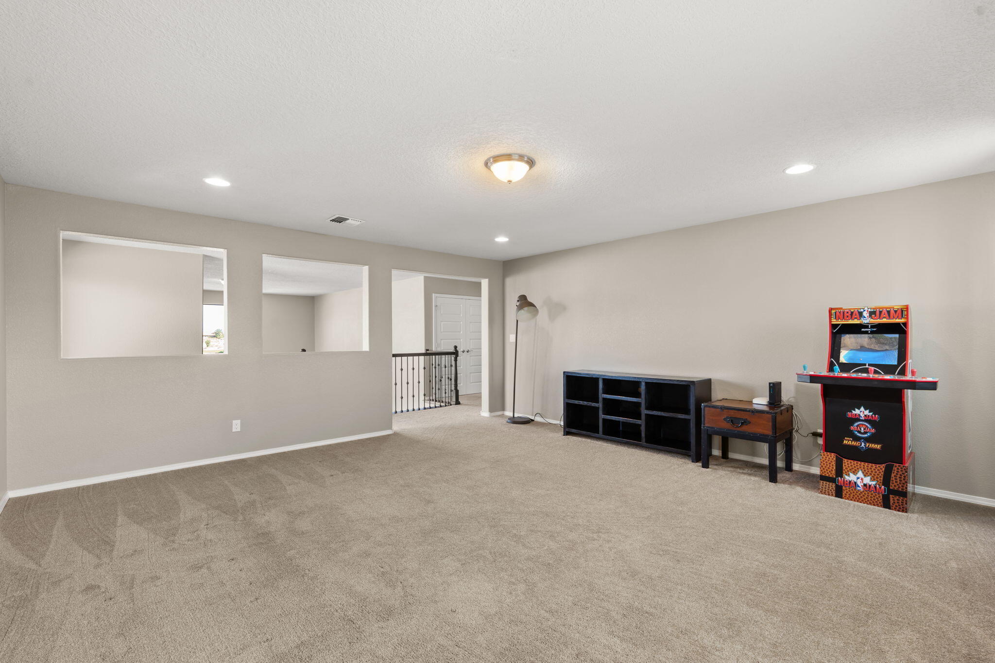 3953 Mountain Trail Loop NE
