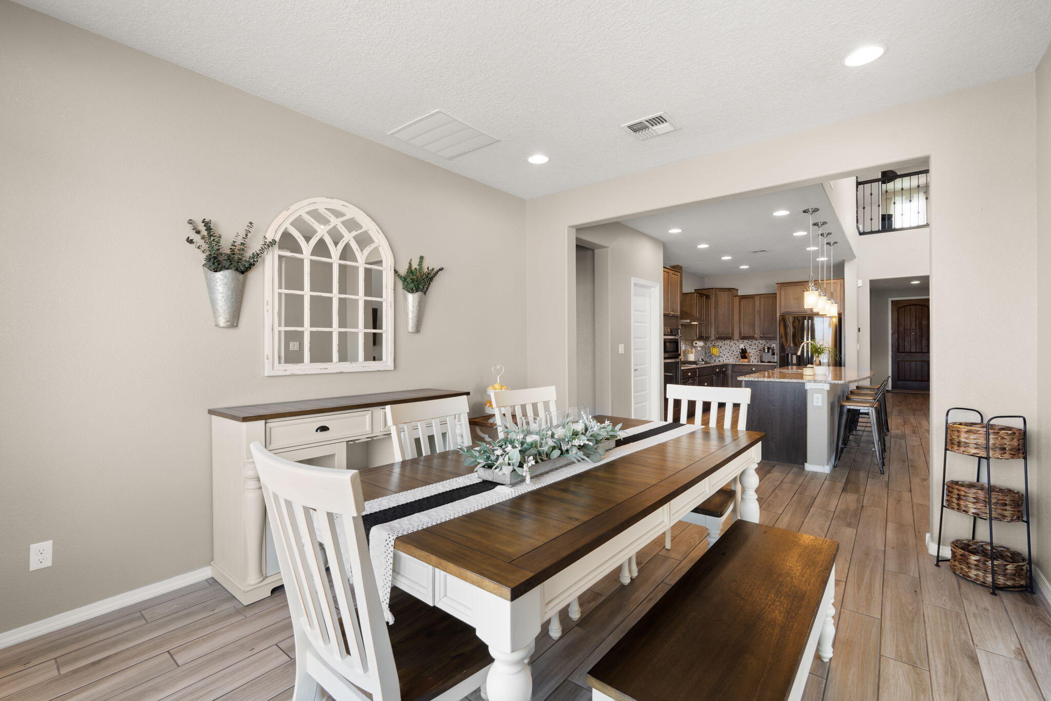 3953 Mountain Trail Loop NE