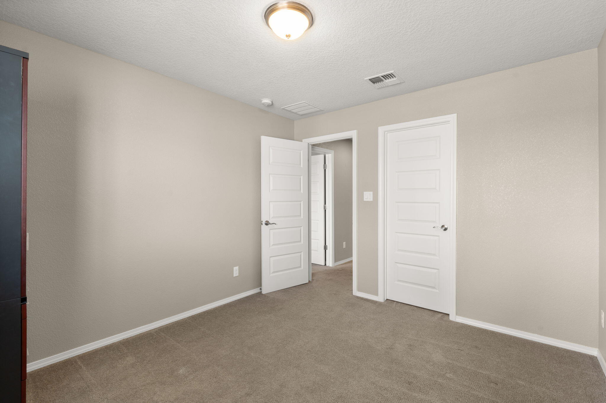 3953 Mountain Trail Loop NE