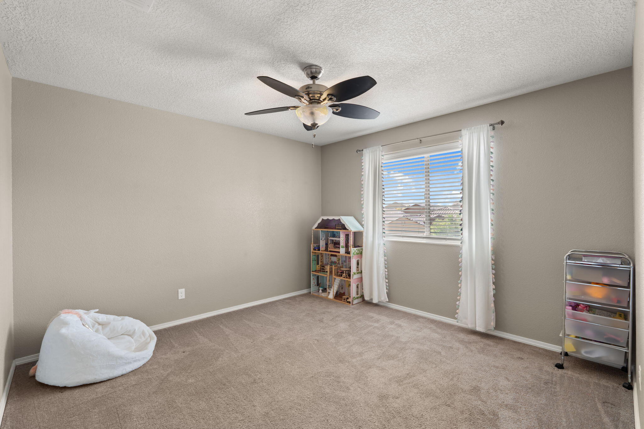3953 Mountain Trail Loop NE