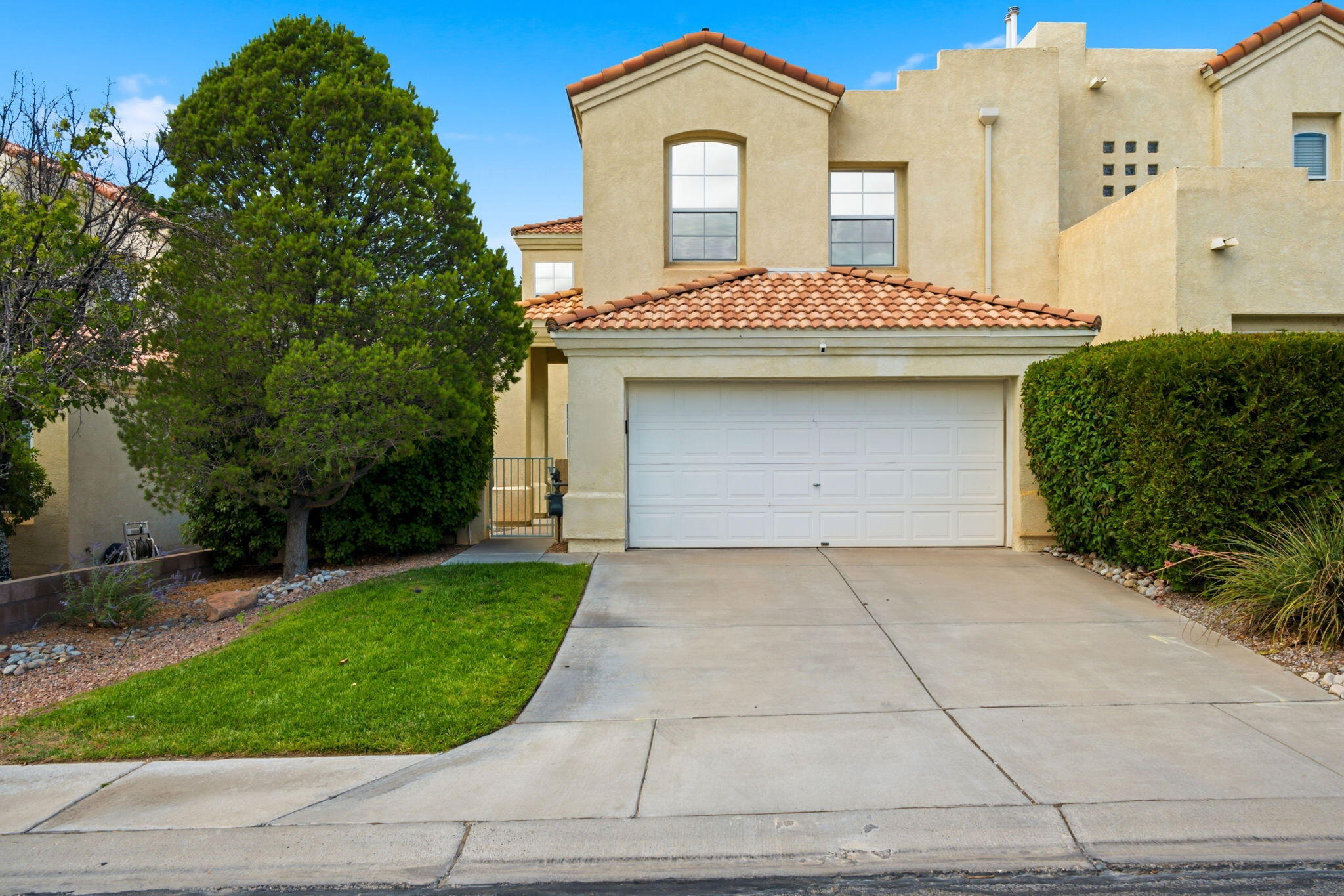 3217 Renaissance Drive SE