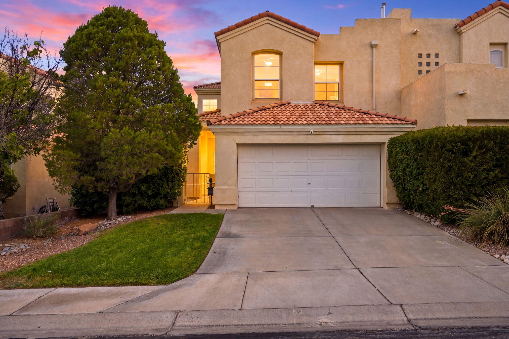 3217 Renaissance Drive SE