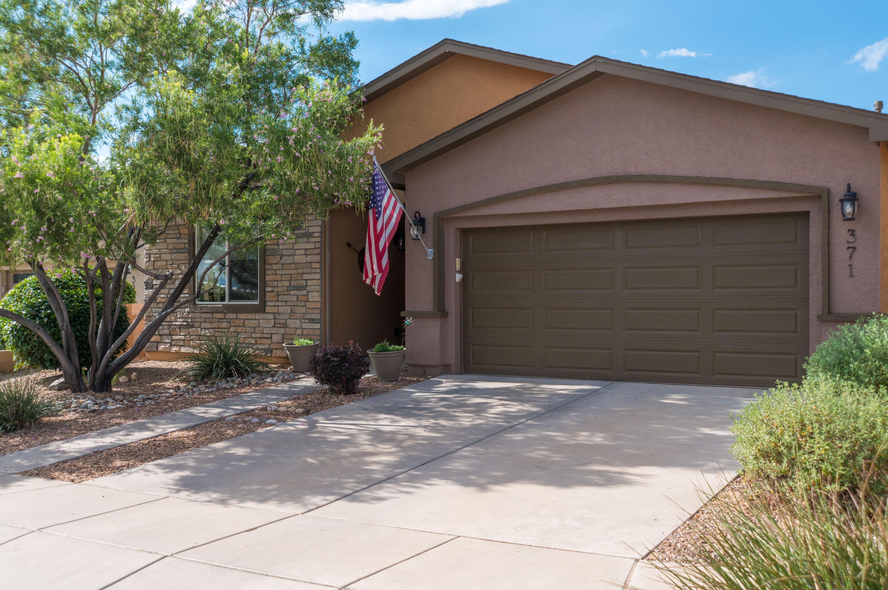 371 Zuni River Circle SW