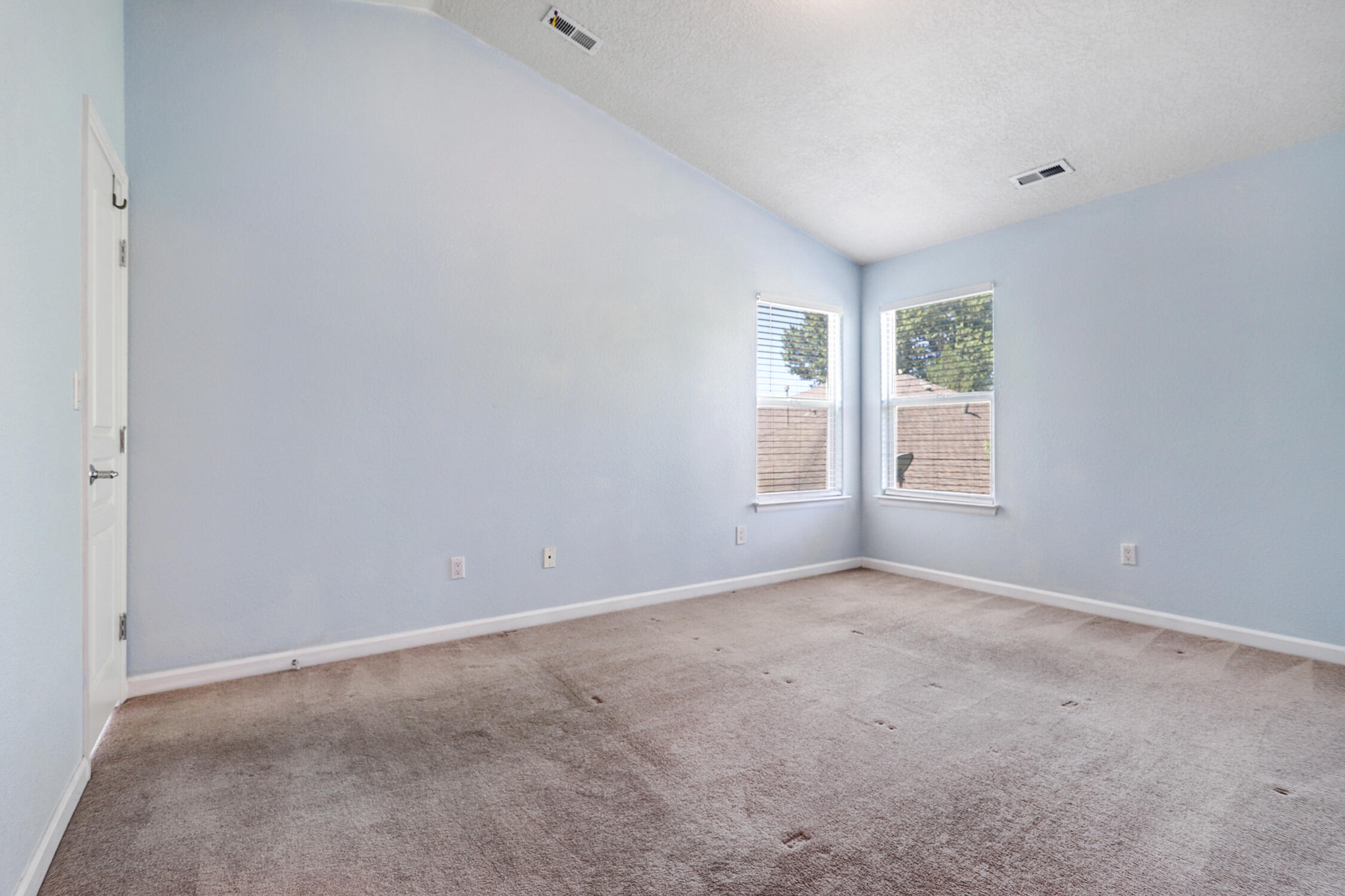 10101 Avenida Vista Sol NW