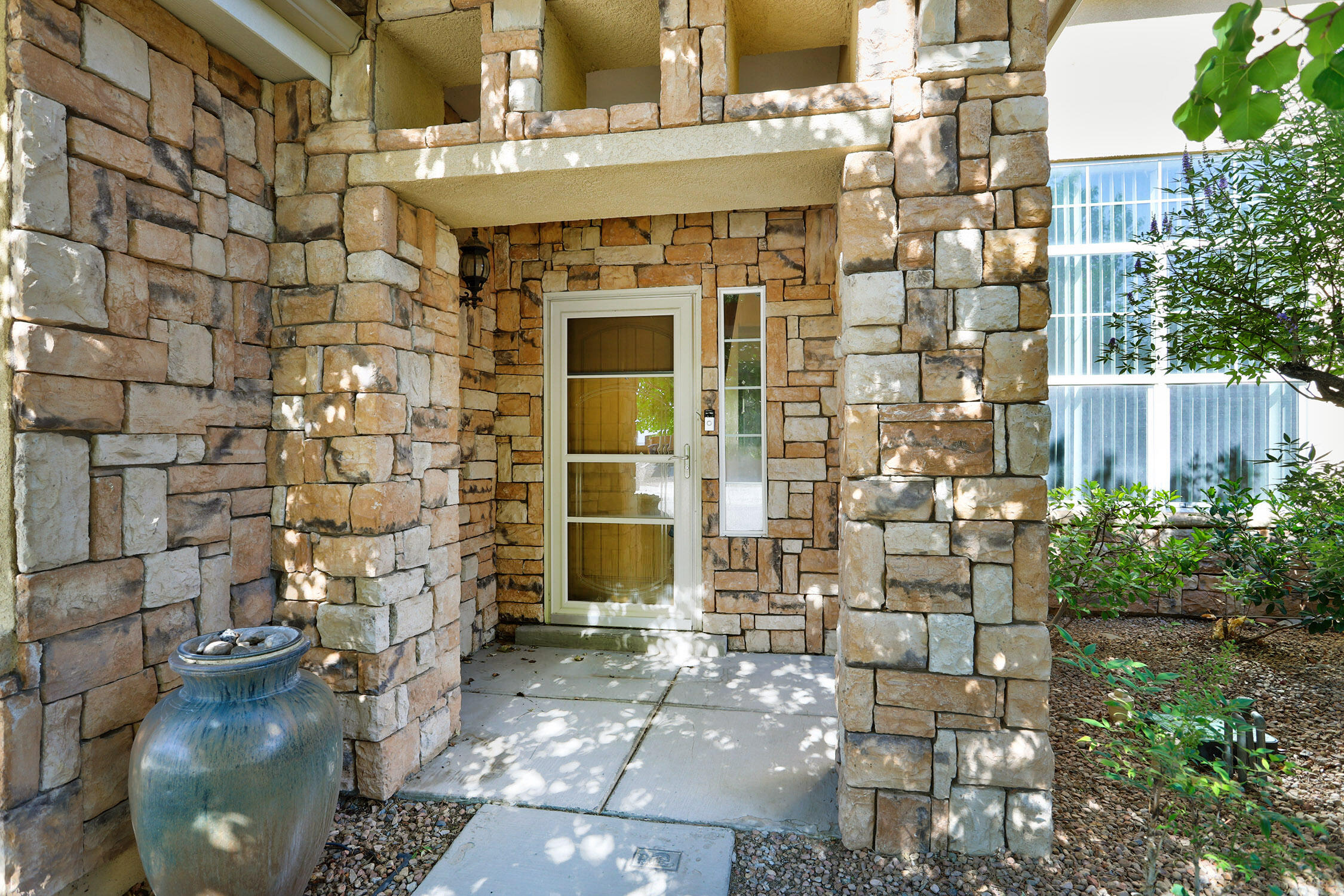 10101 Avenida Vista Sol NW