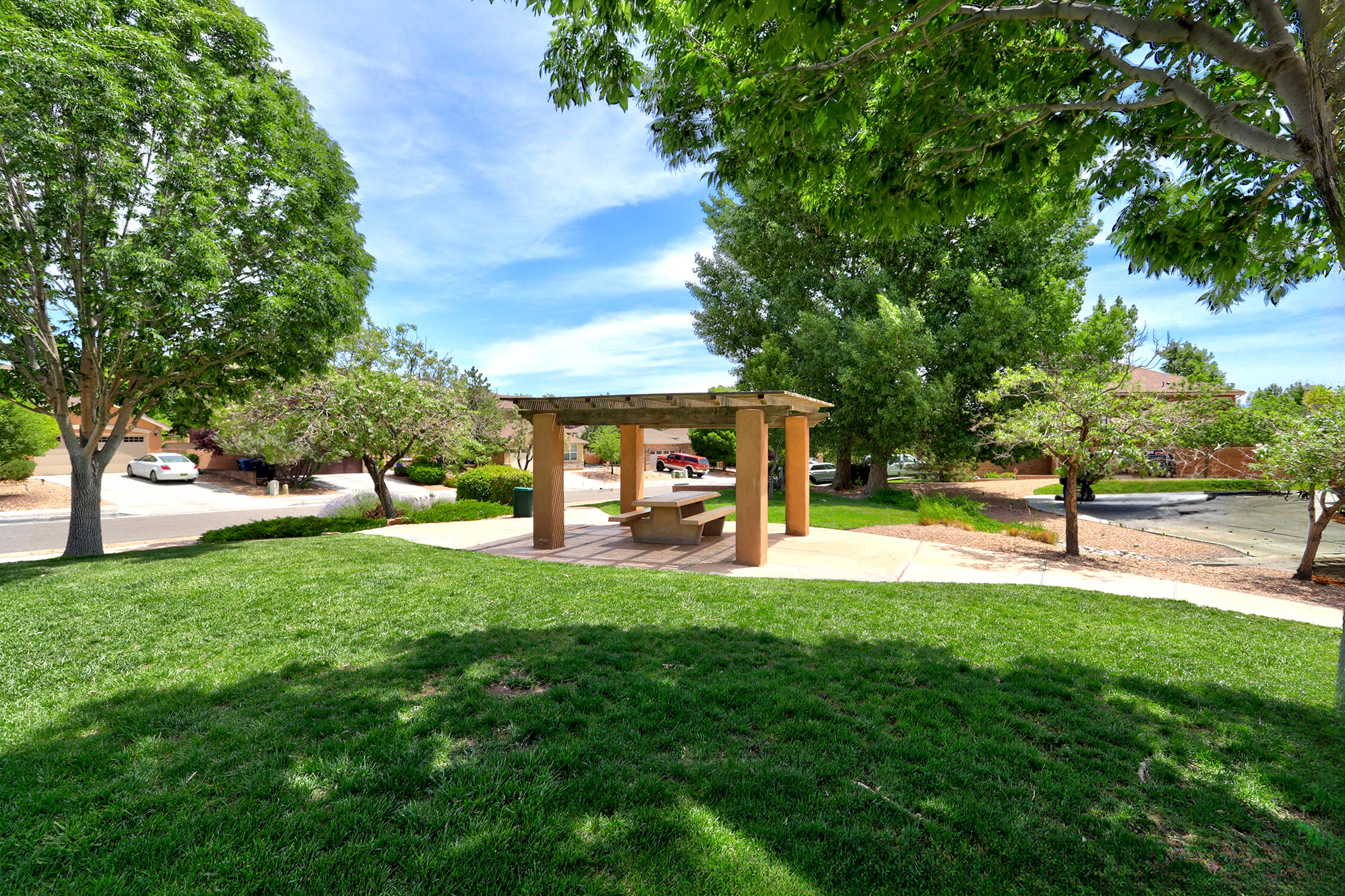 10101 Avenida Vista Sol NW