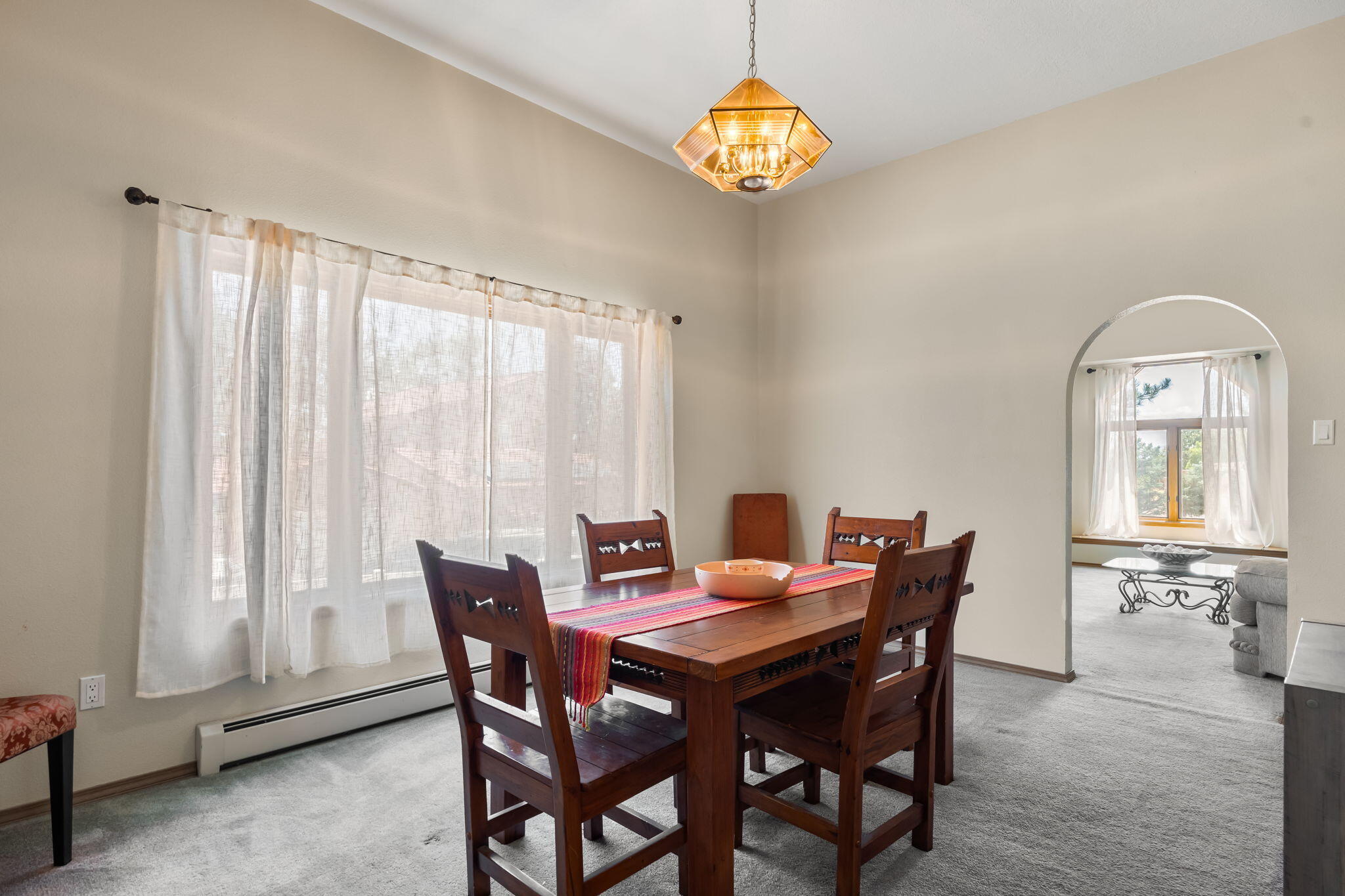 607 Willowbrook Lane