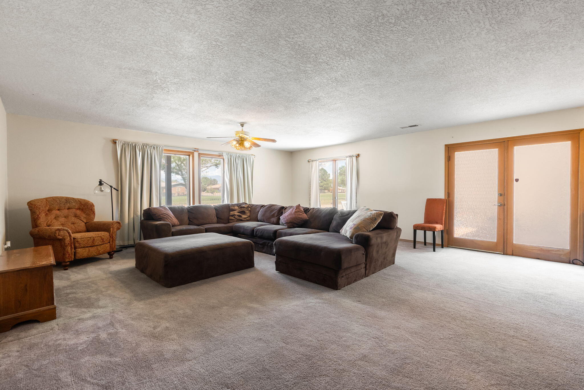607 Willowbrook Lane