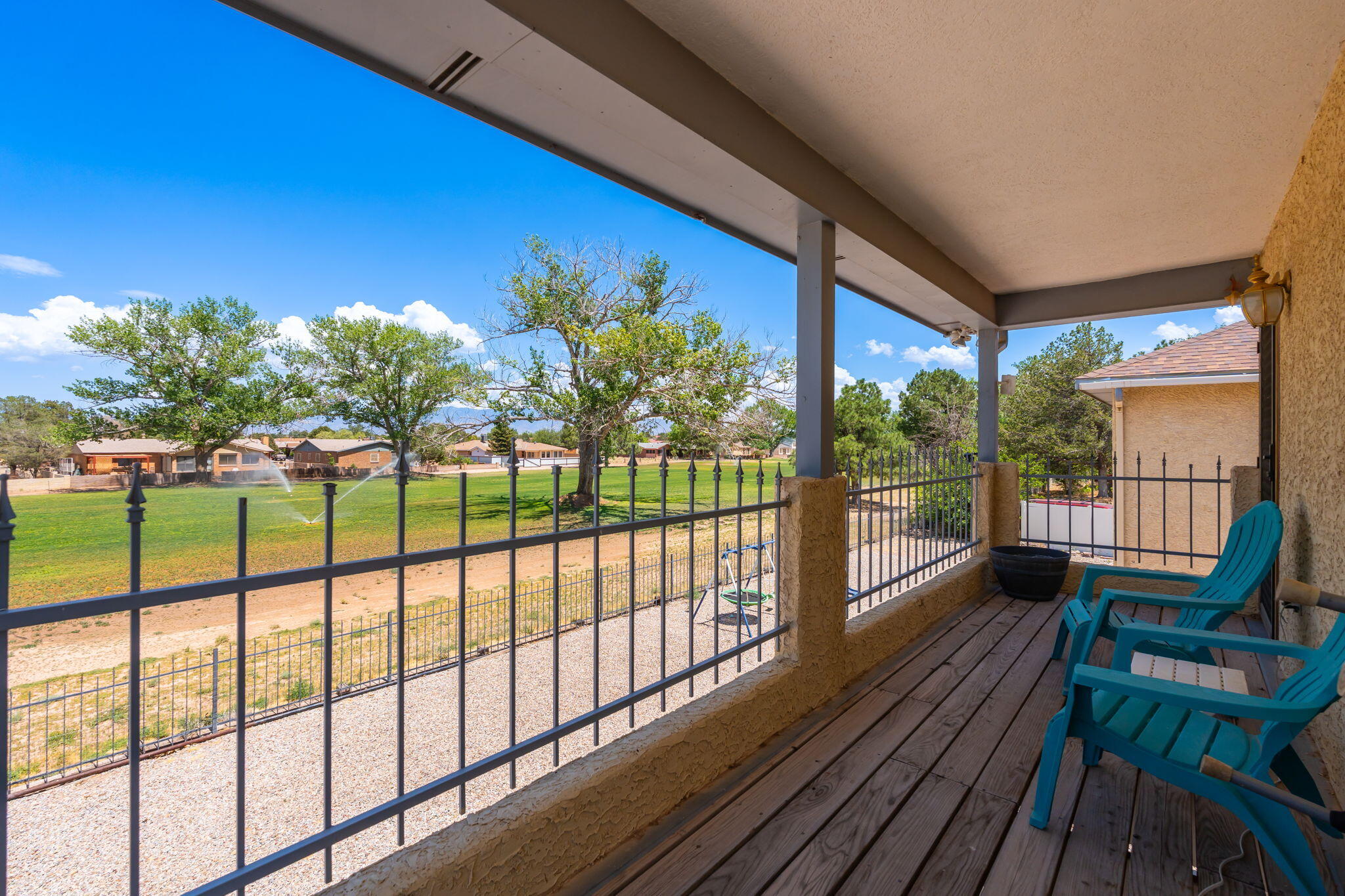 607 Willowbrook Lane