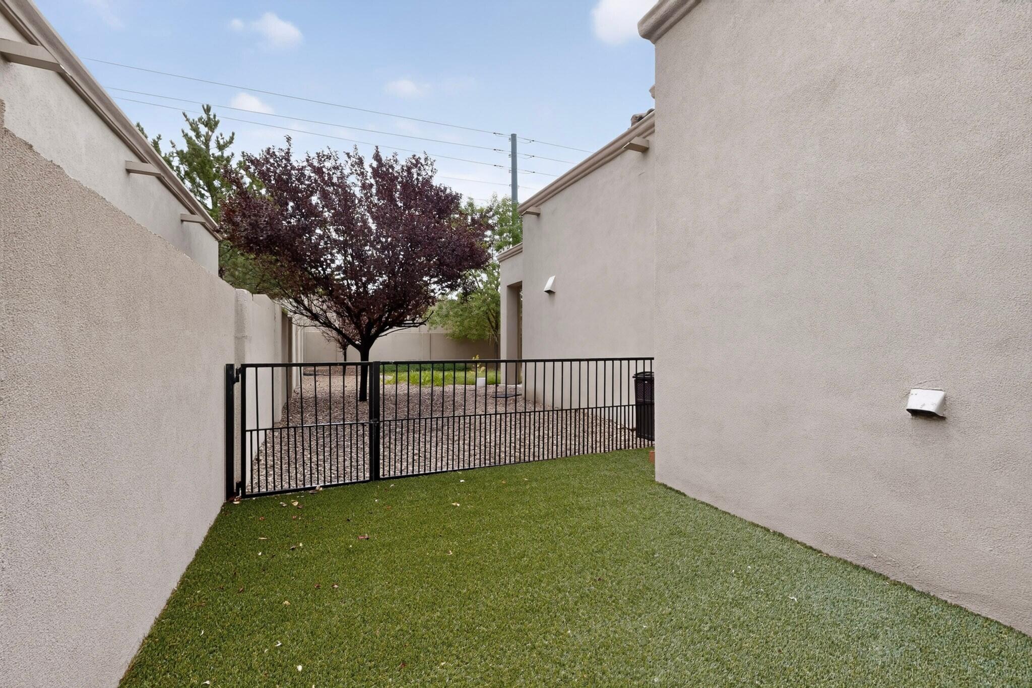 8200 Grape Harvest Court NE