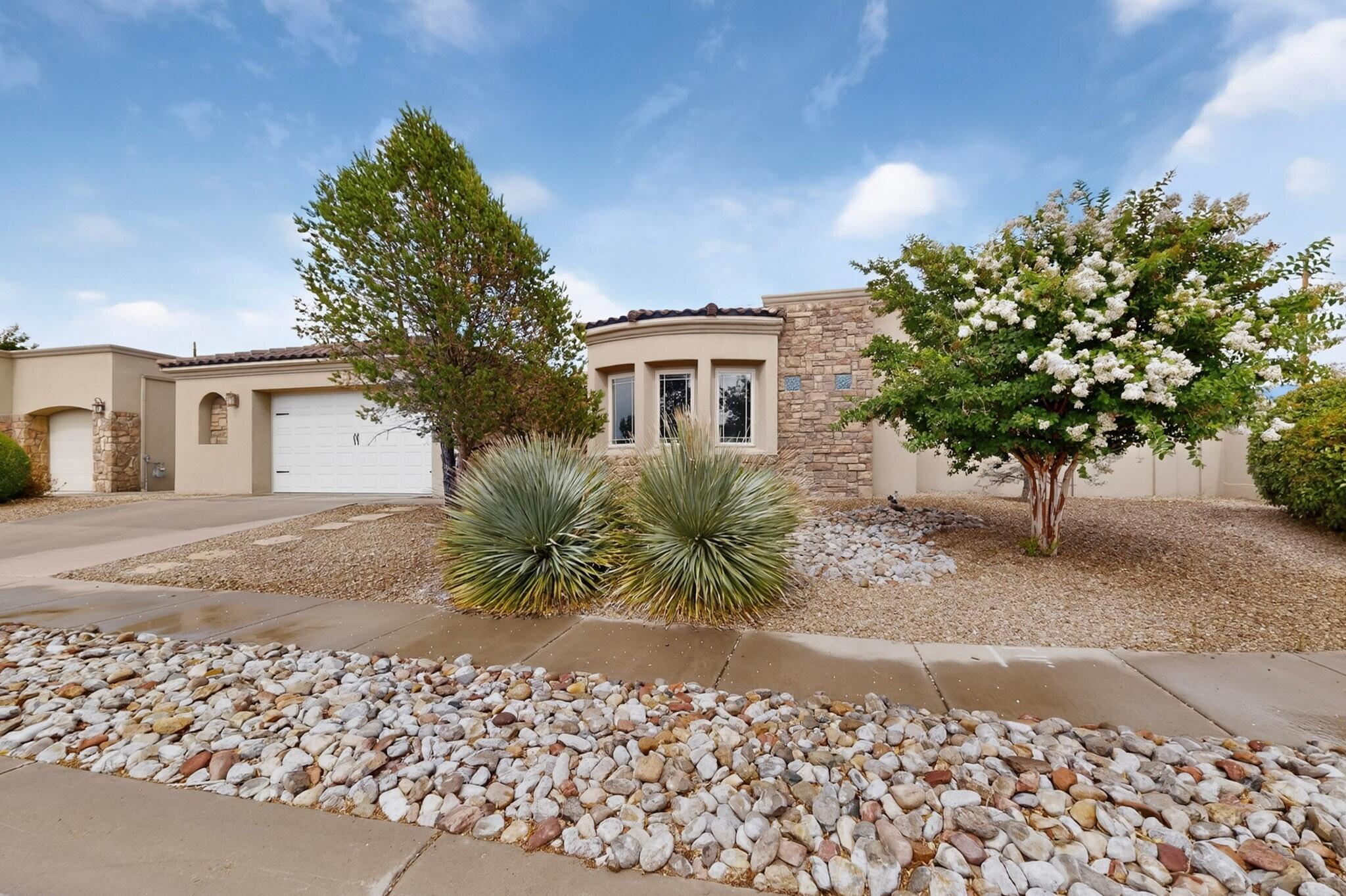8200 Grape Harvest Court NE