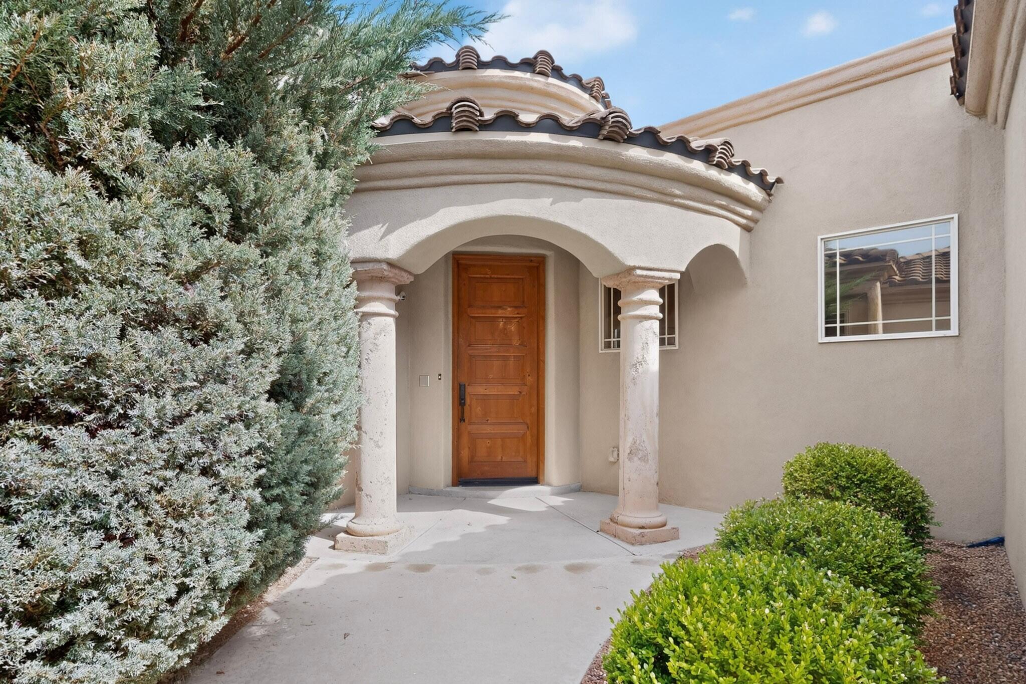8200 Grape Harvest Court NE
