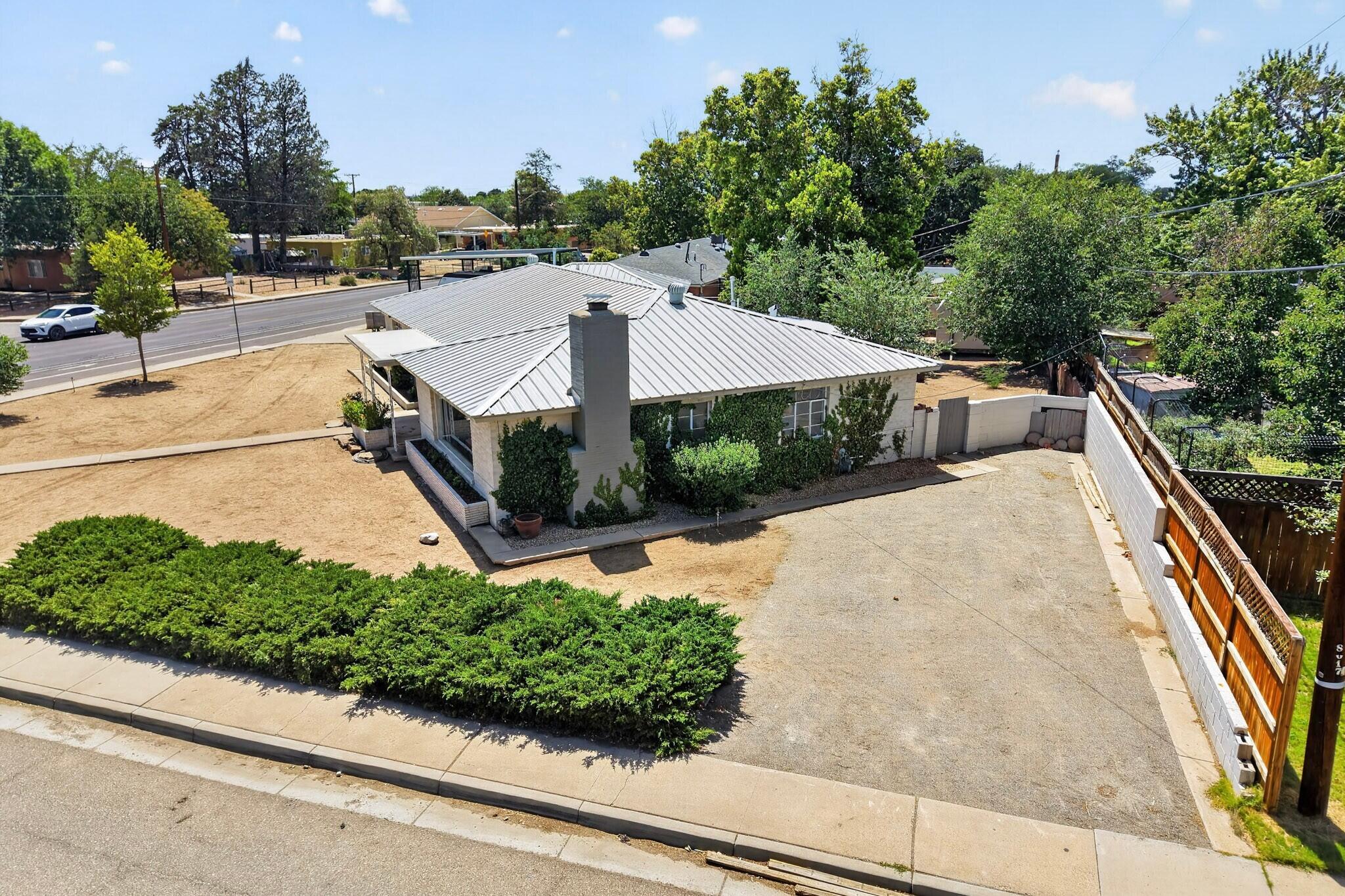 8013 Indian School Road NE