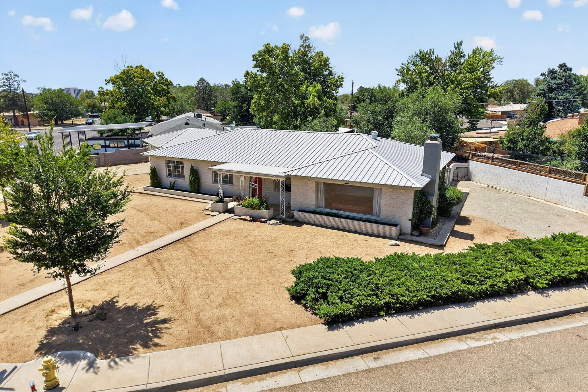 8013 Indian School Road NE