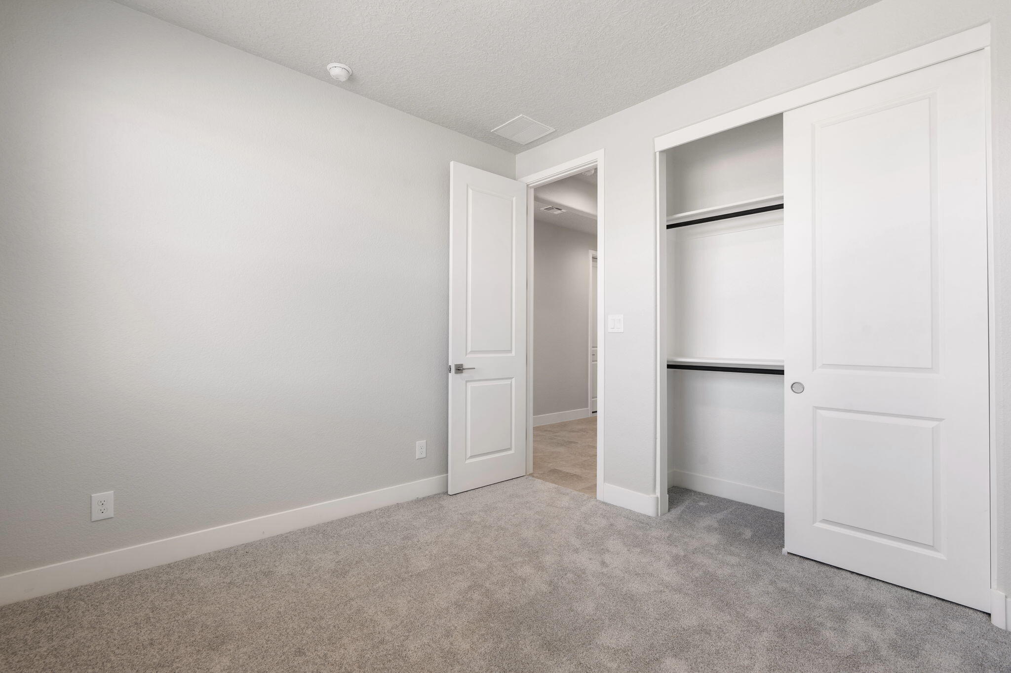 2708 Ema Court NE