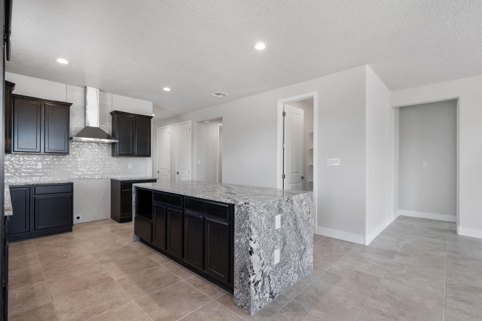 2708 Ema Court NE