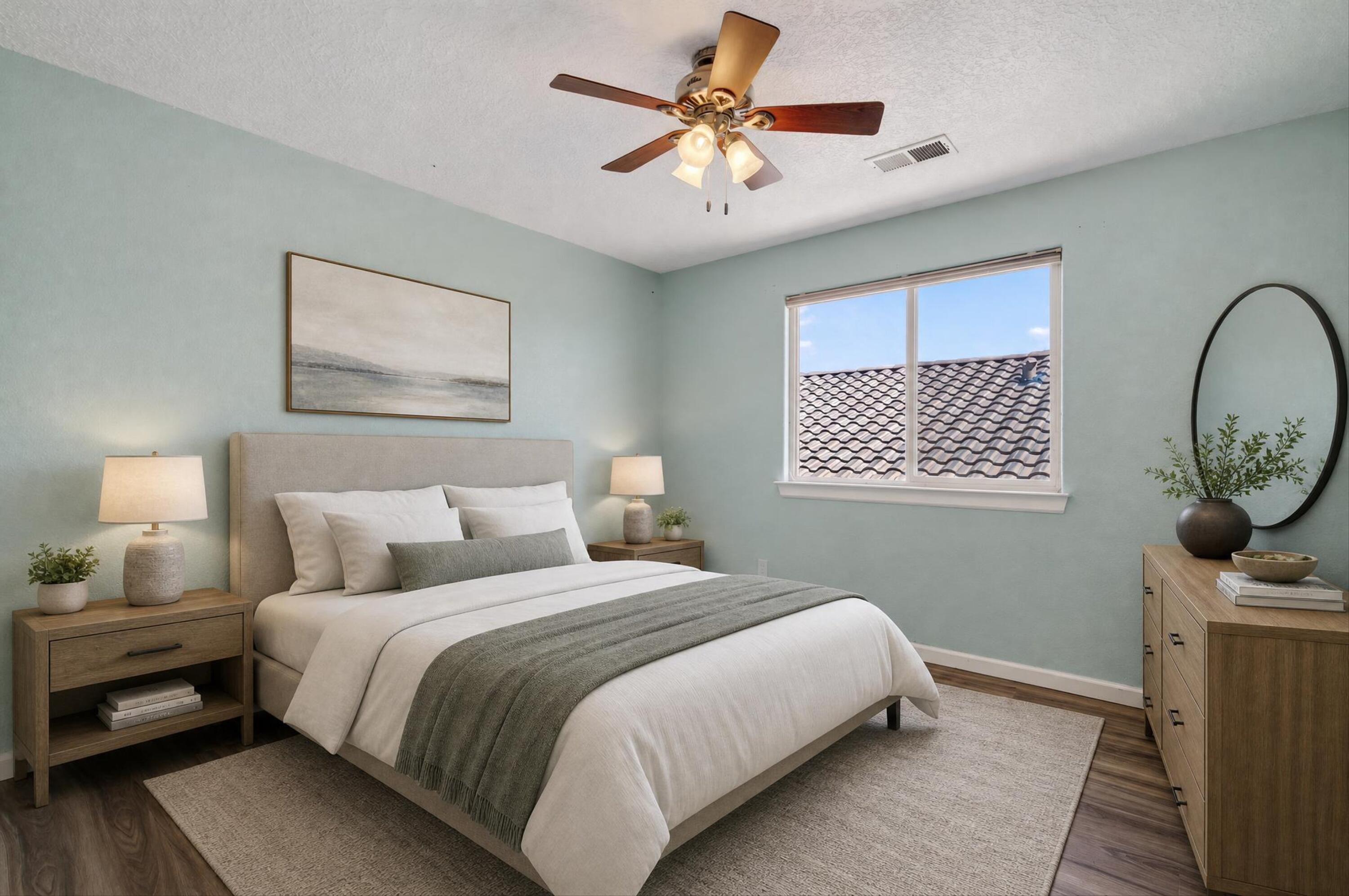 541 Loma Linda Loop NE