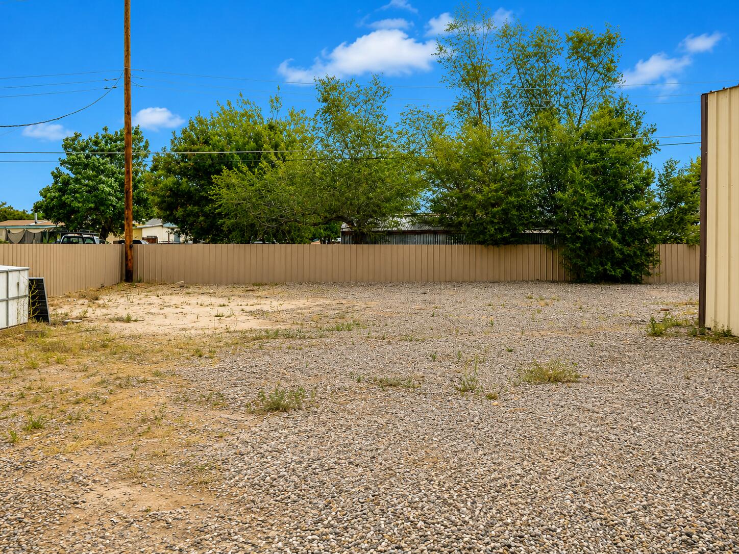 5220 Cerritos Avenue