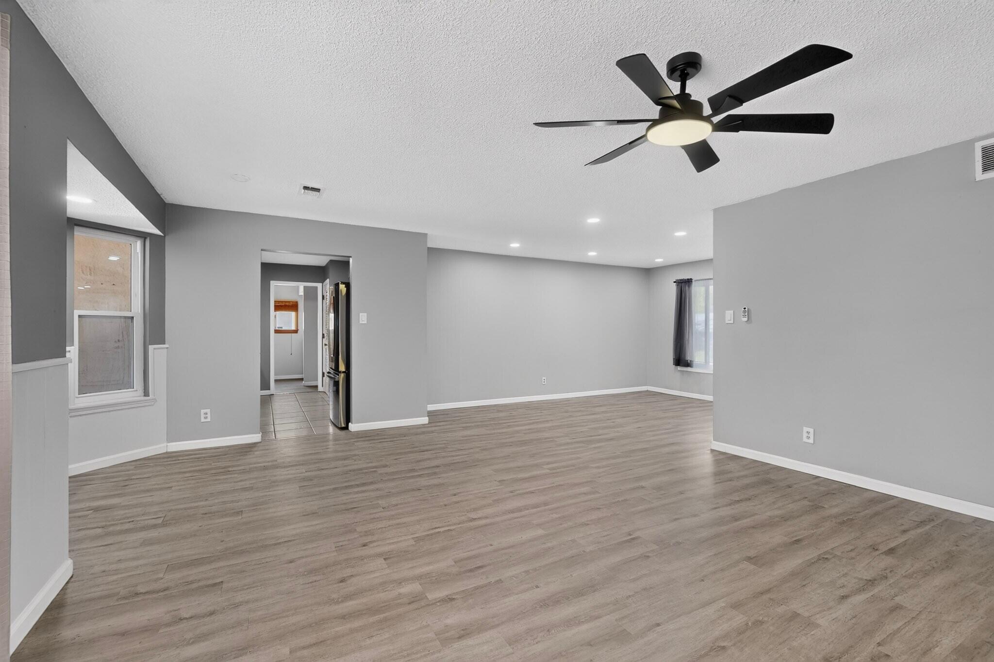 4608 Downey Street NE