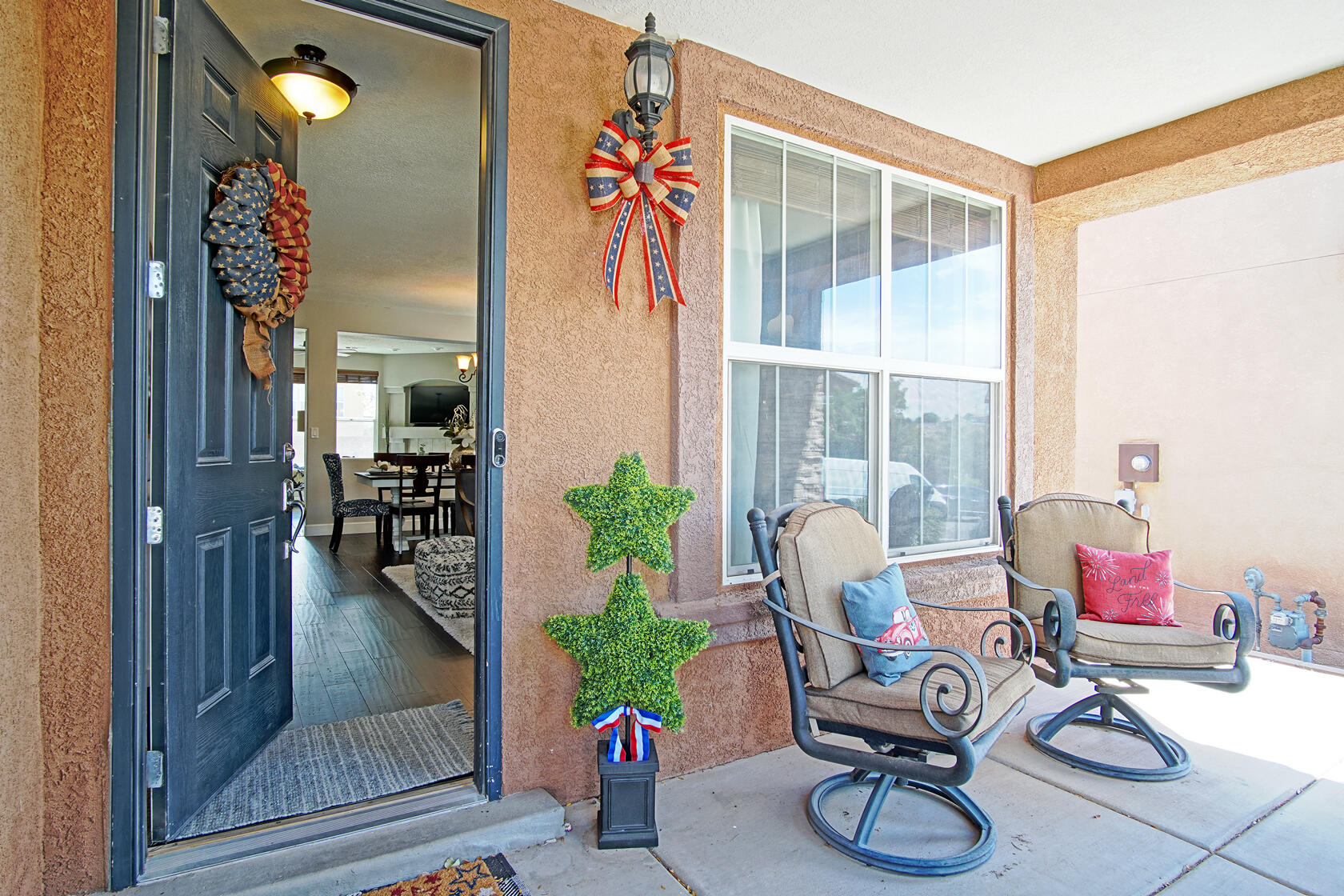 101 Paseo Vista Loop NE