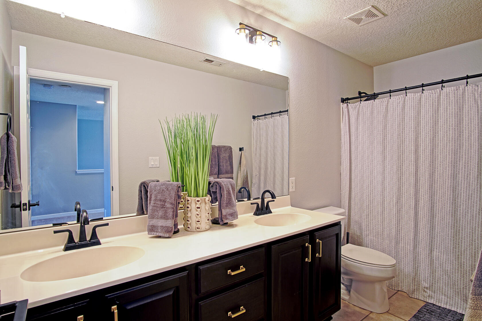 101 Paseo Vista Loop NE