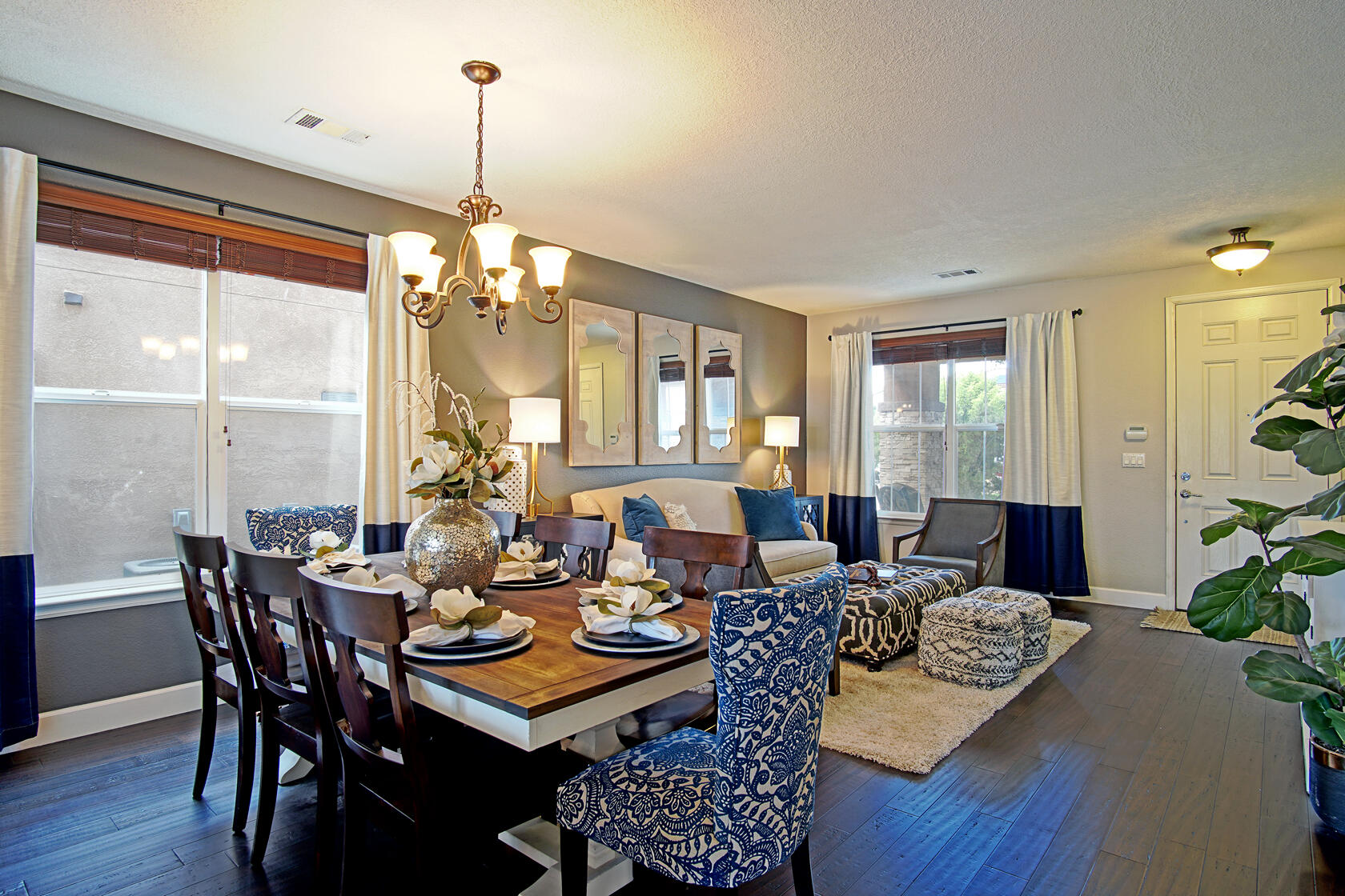 101 Paseo Vista Loop NE