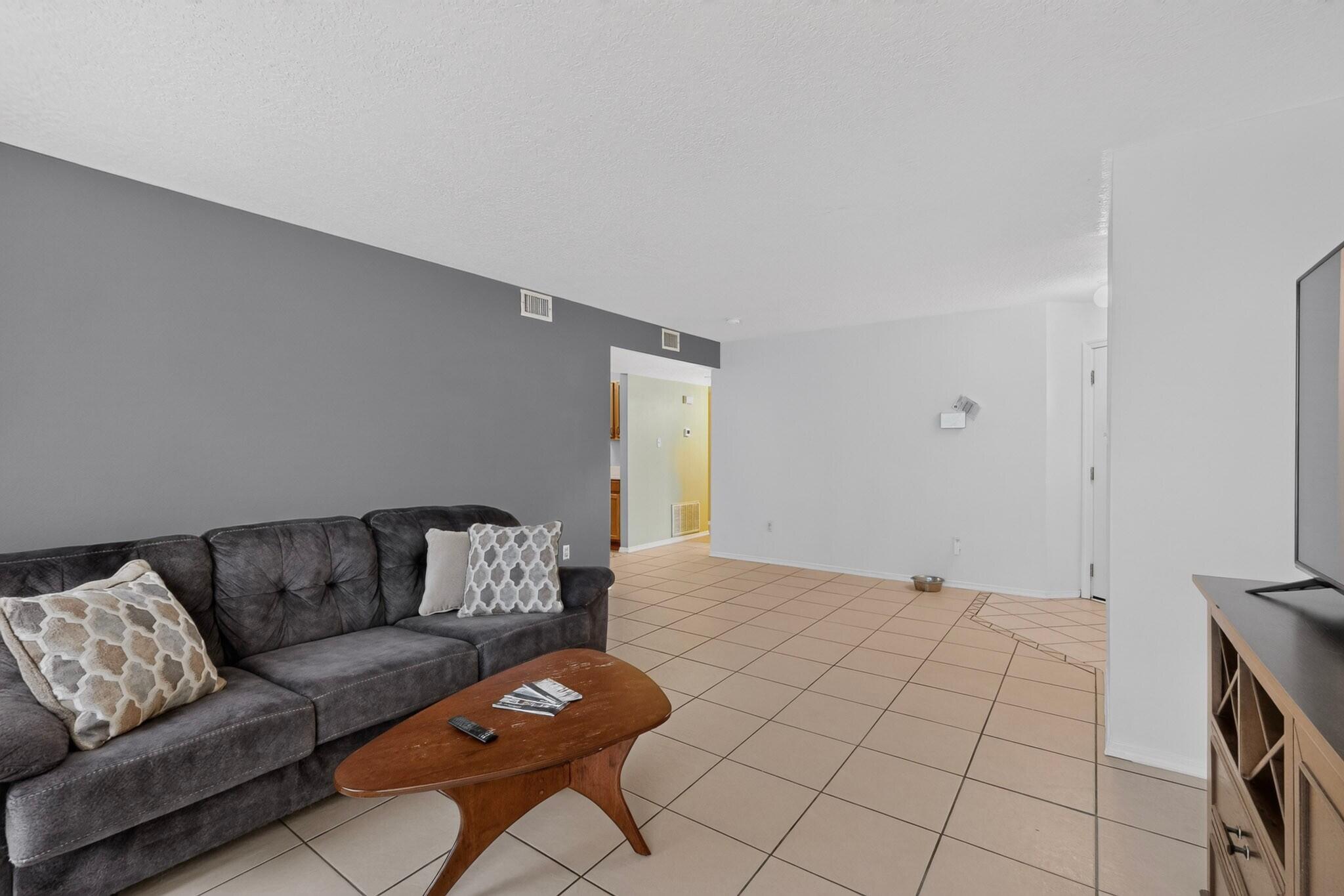 1840 Shadowcast Drive SW