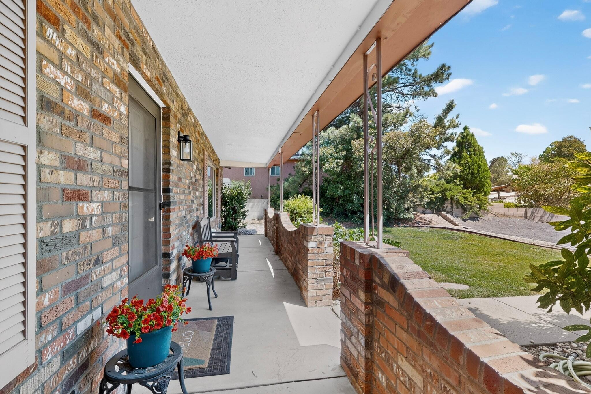 3709 Valerie Place NE