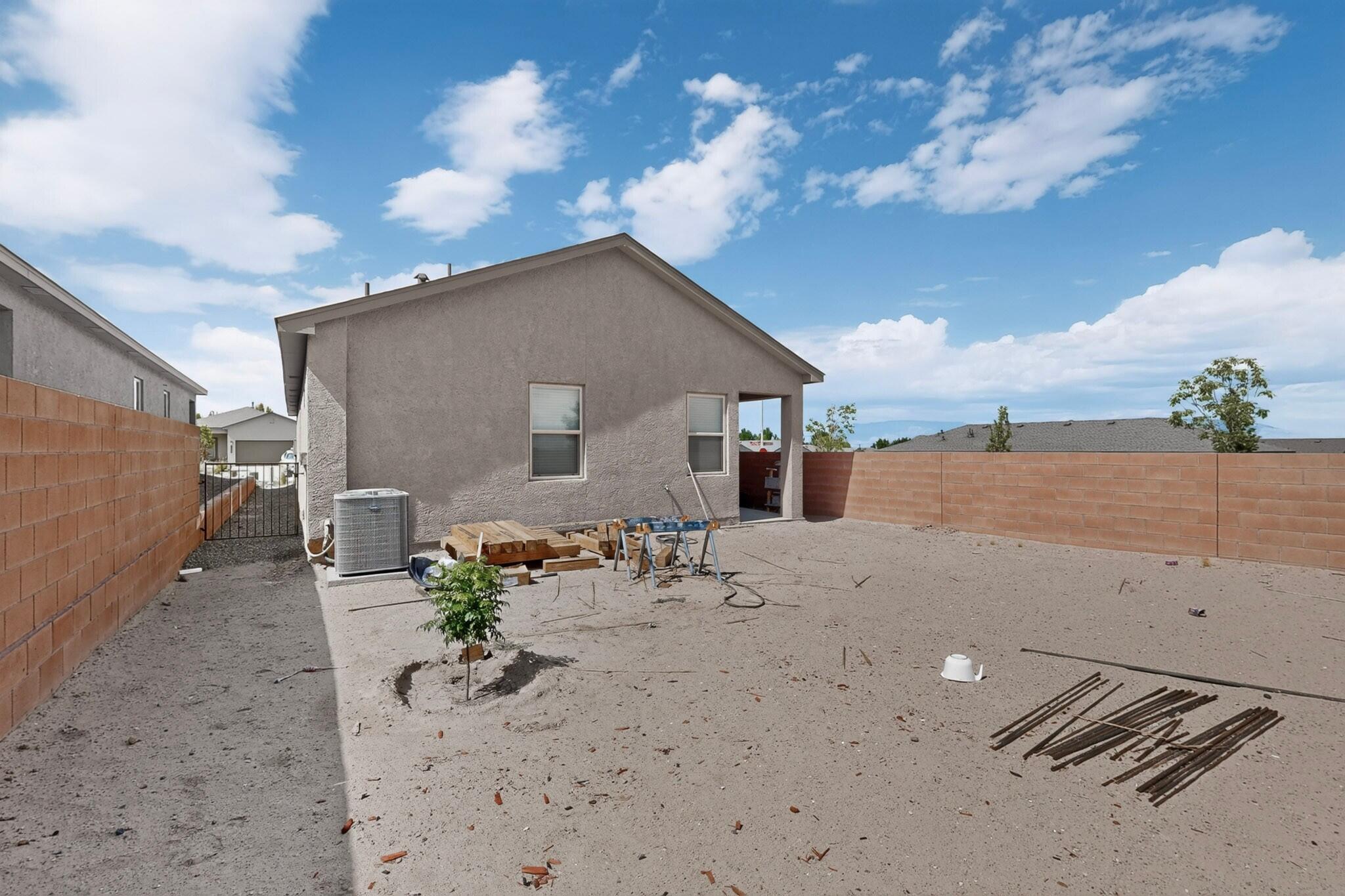 10604 Valedon Lane SW