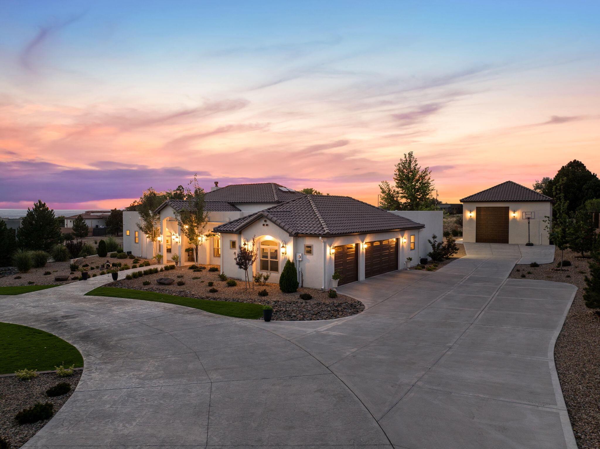 10511 San Antonio Drive NE