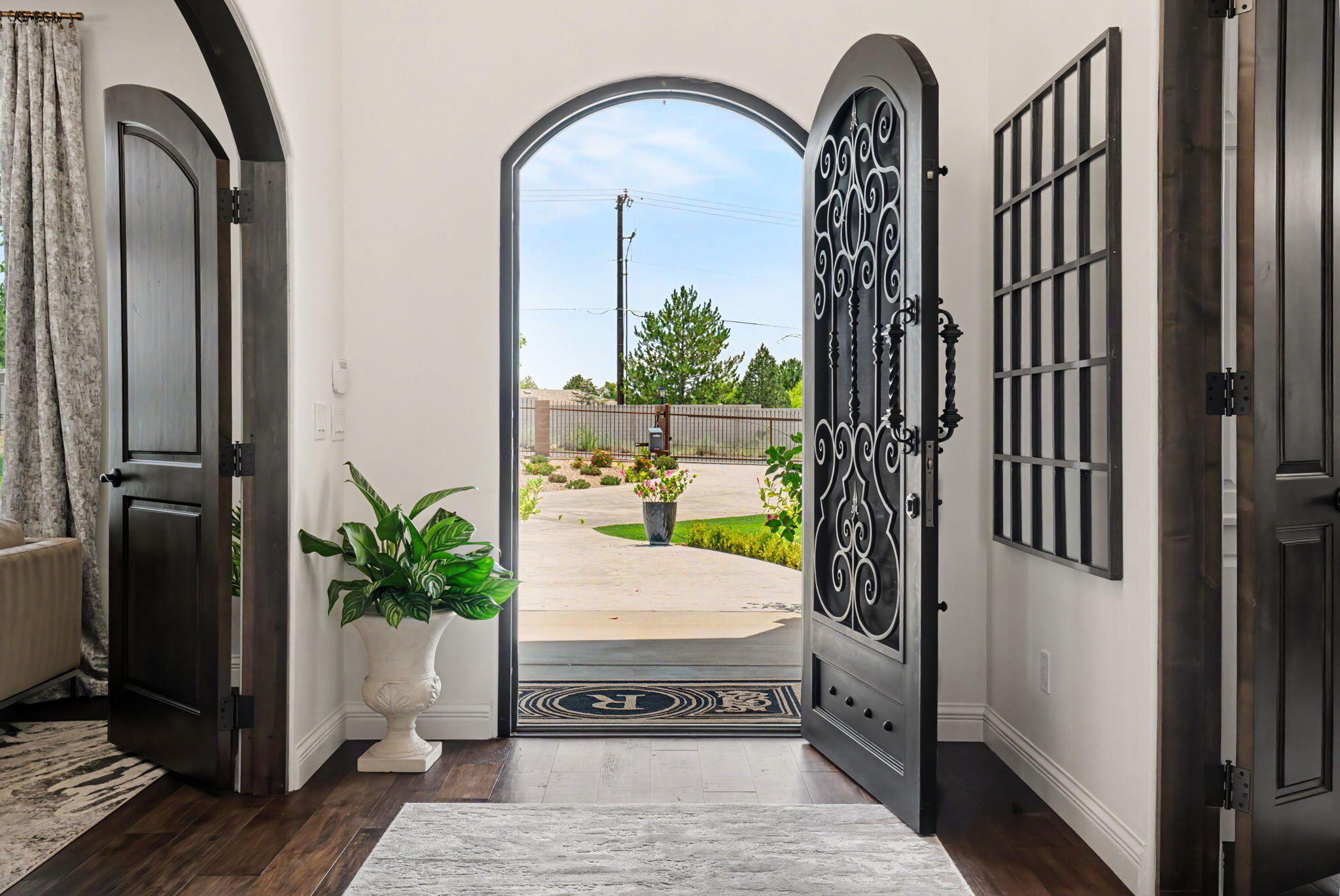 10511 San Antonio Drive NE