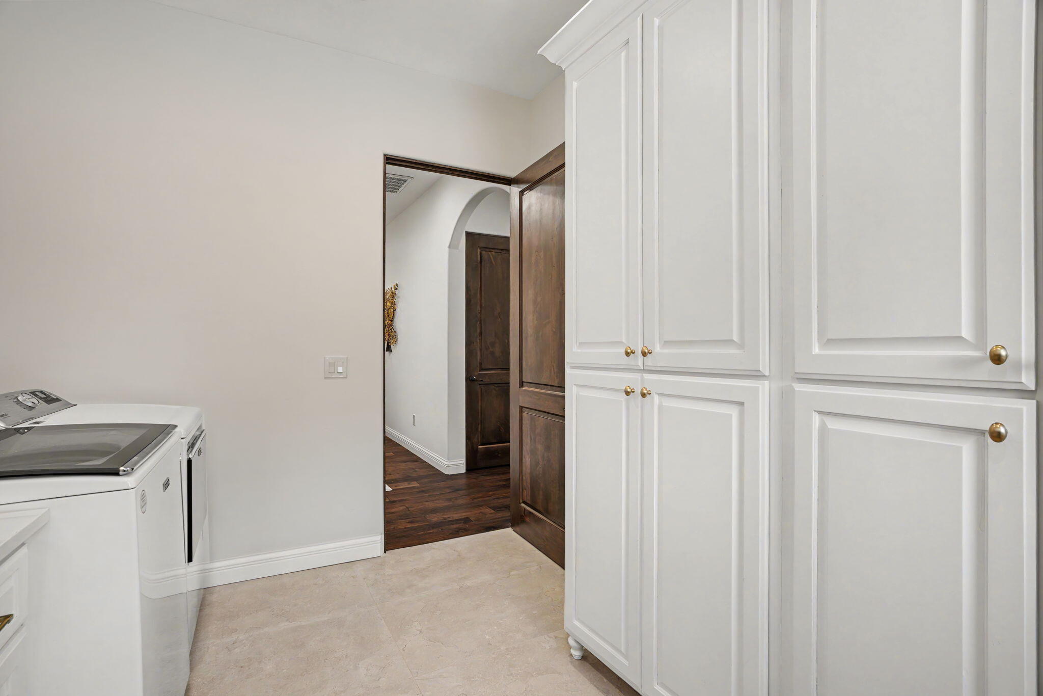 10511 San Antonio Drive NE