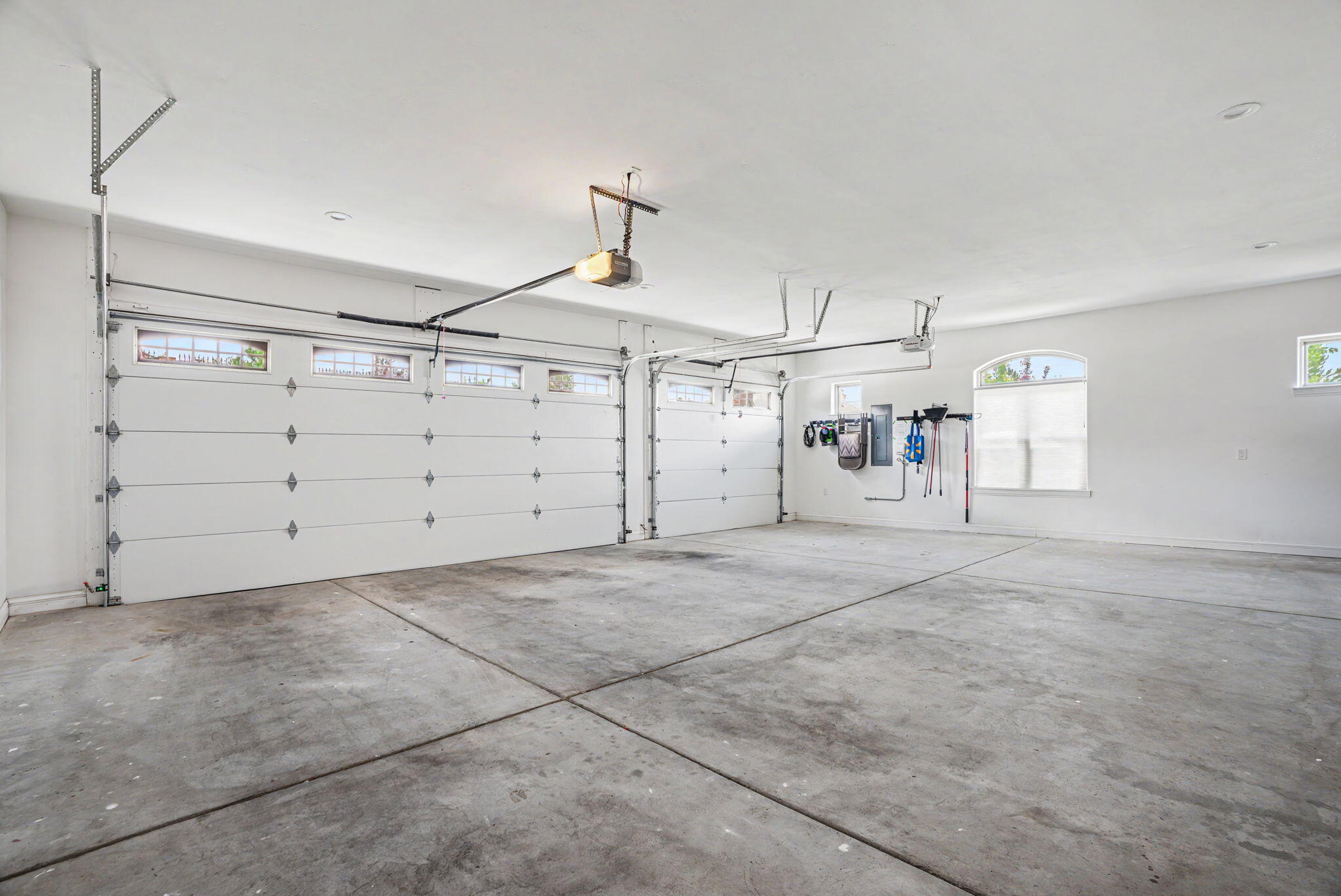 10511 San Antonio Drive NE