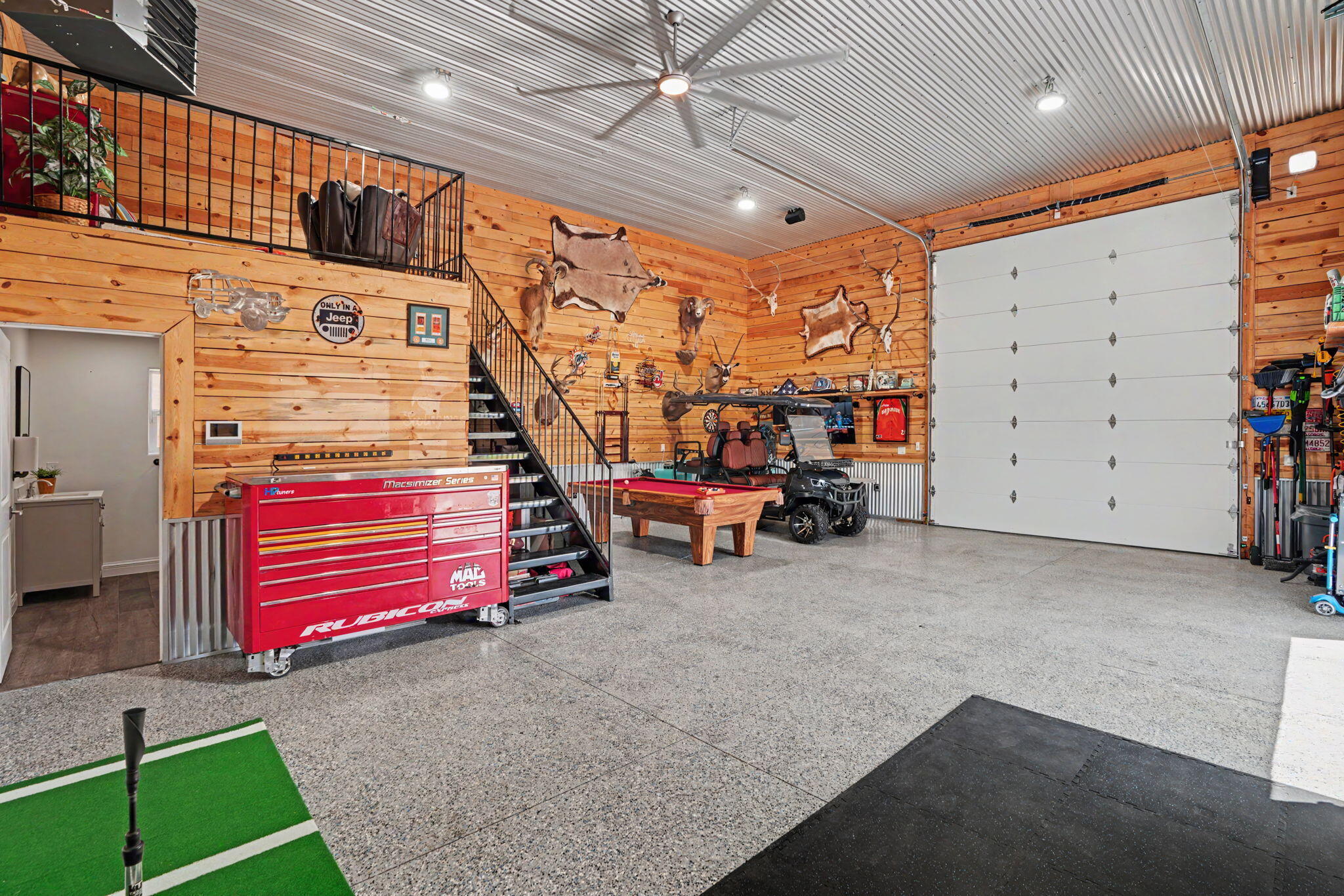 10511 San Antonio Drive NE