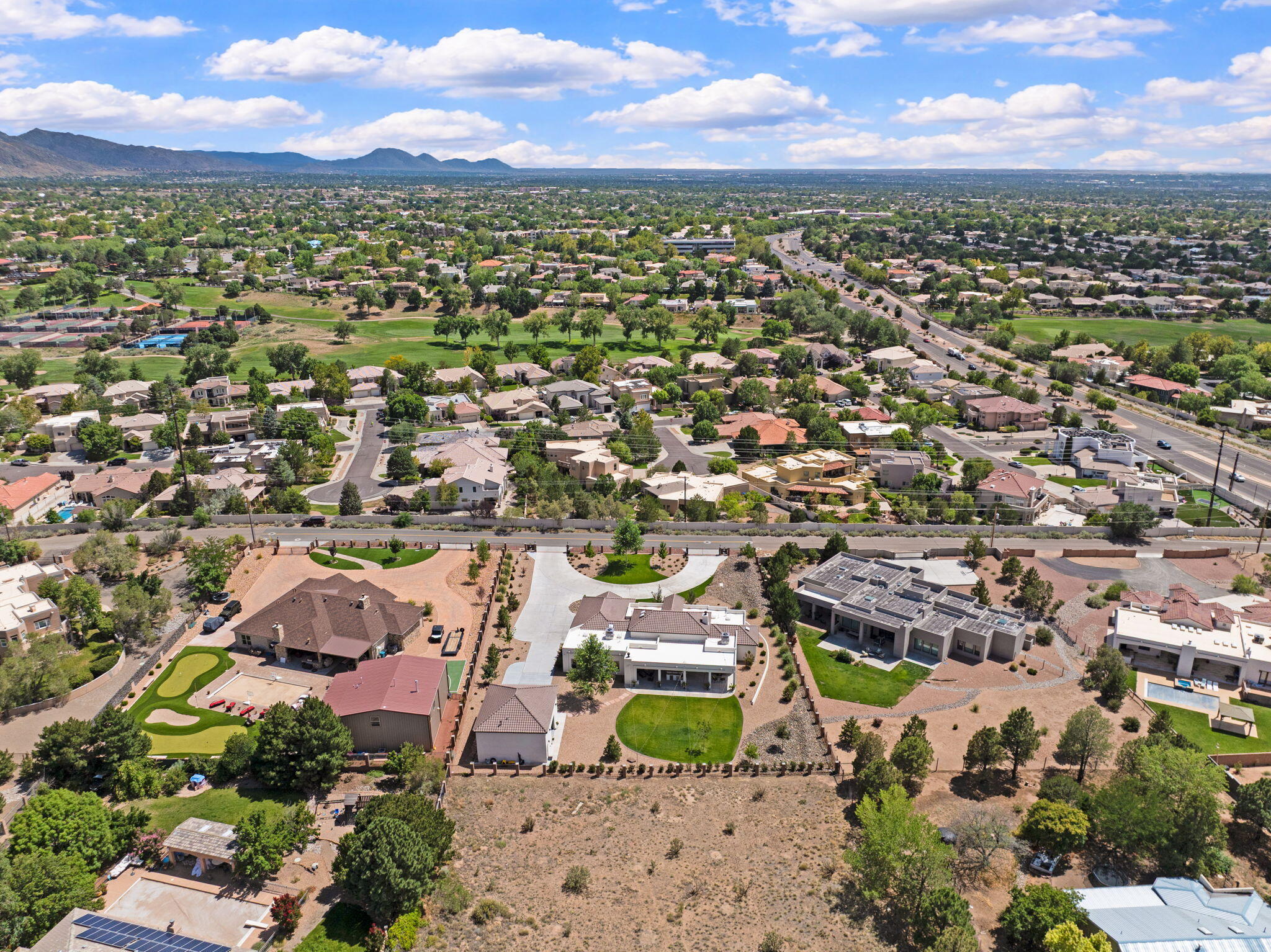10511 San Antonio Drive NE