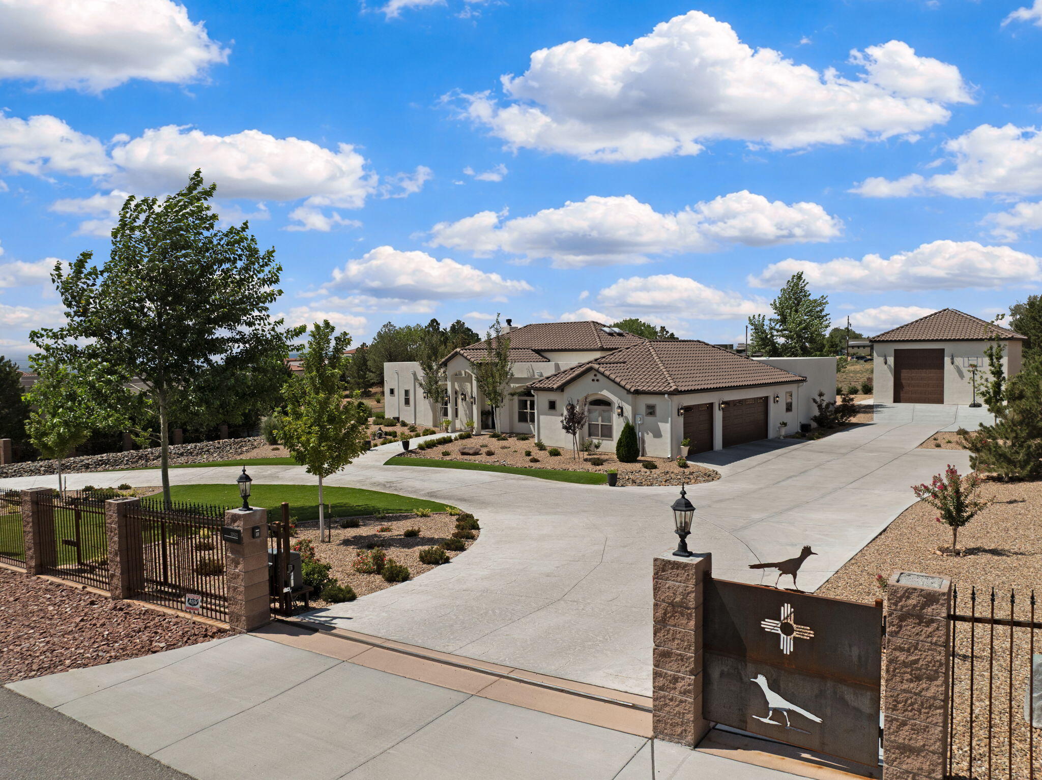 10511 San Antonio Drive NE