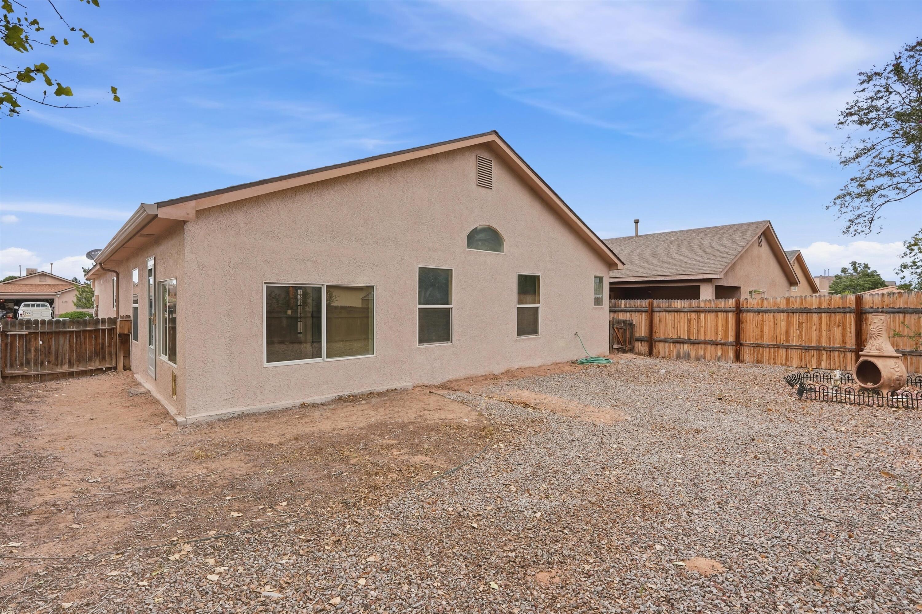 644 Valley Meadows Drive NE