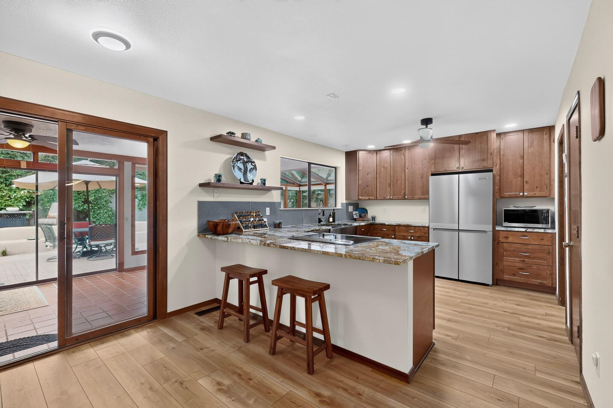 2524 Madre Drive NE