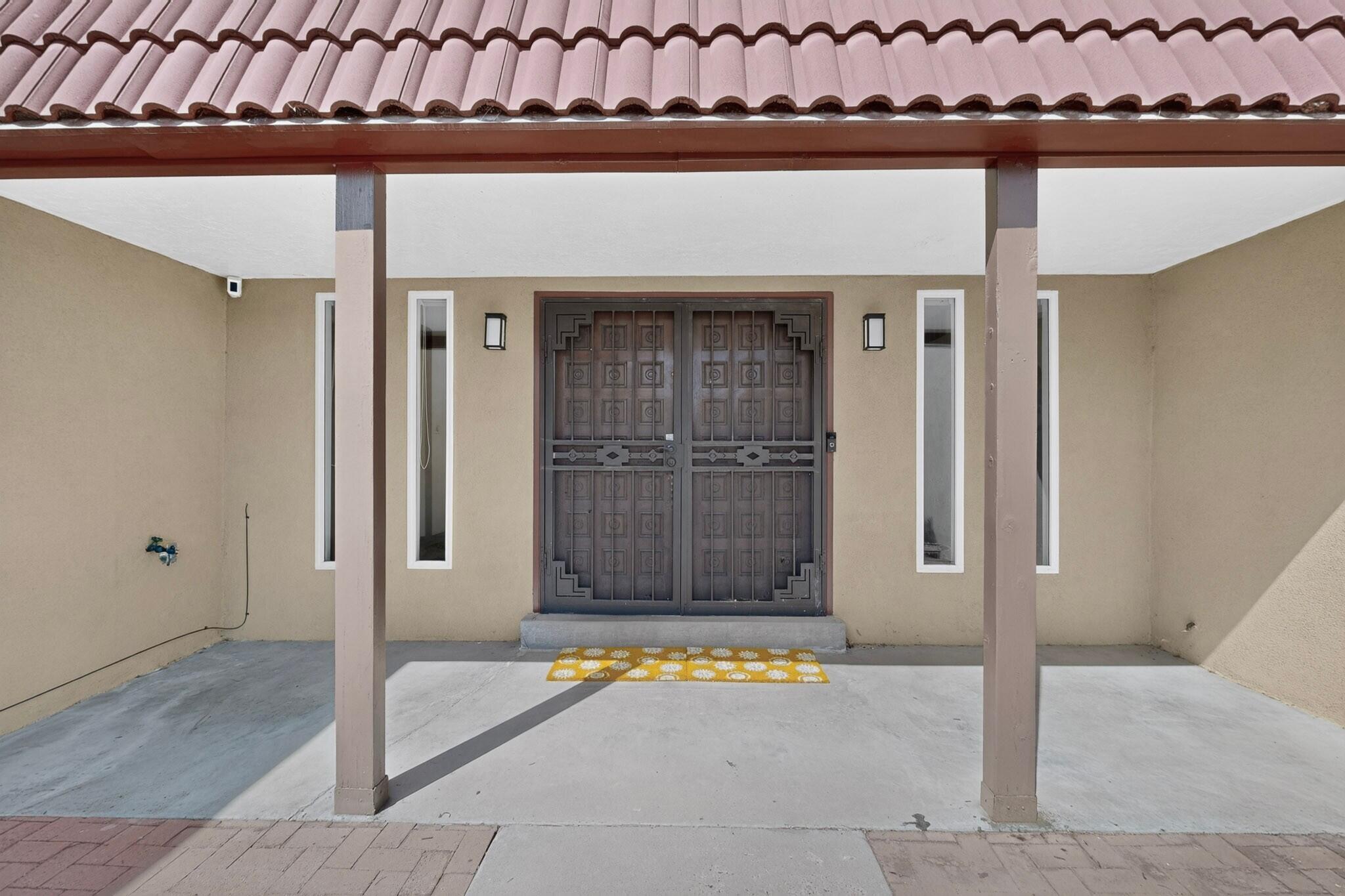 2524 Madre Drive NE