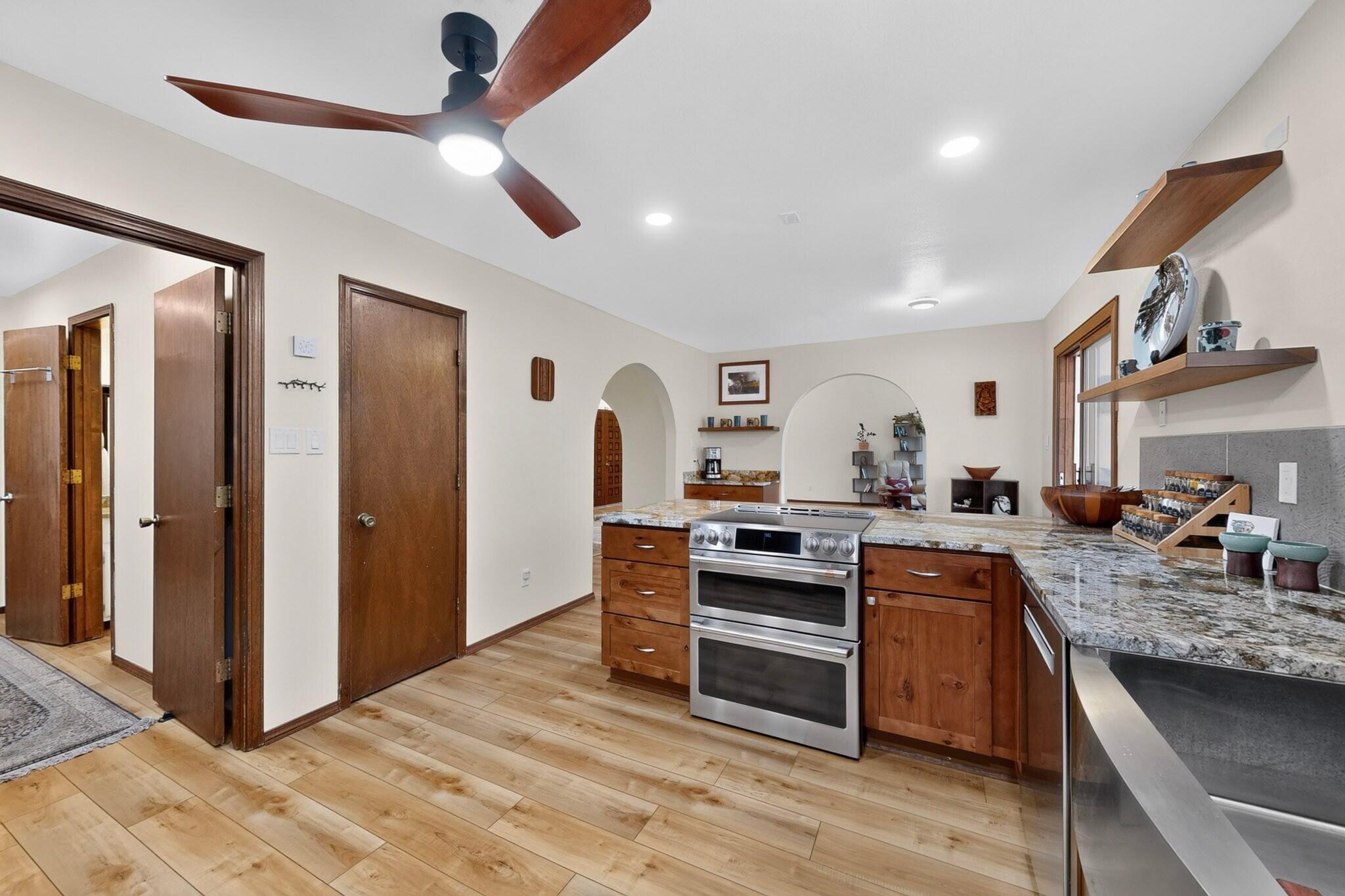 2524 Madre Drive NE