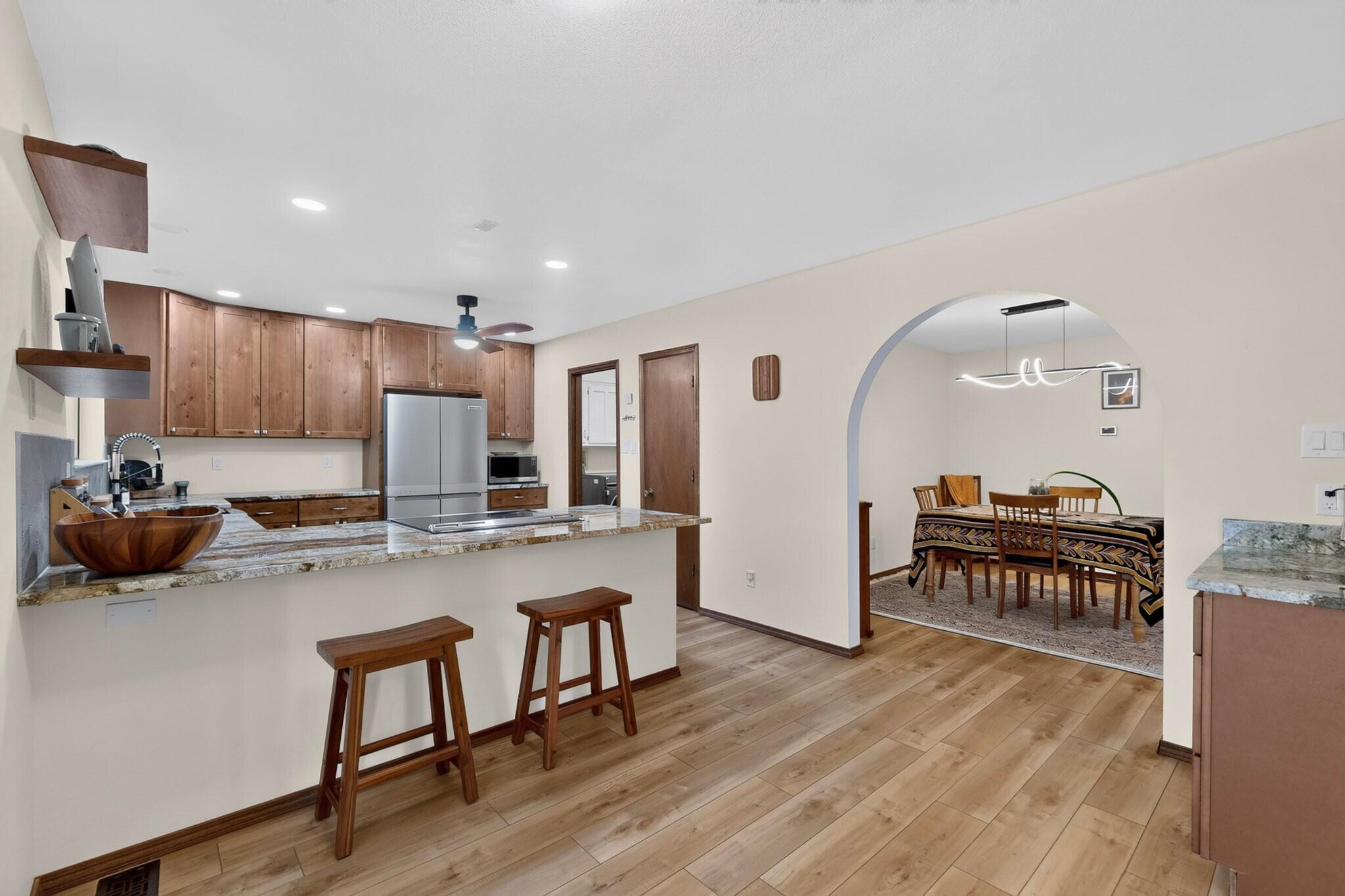 2524 Madre Drive NE