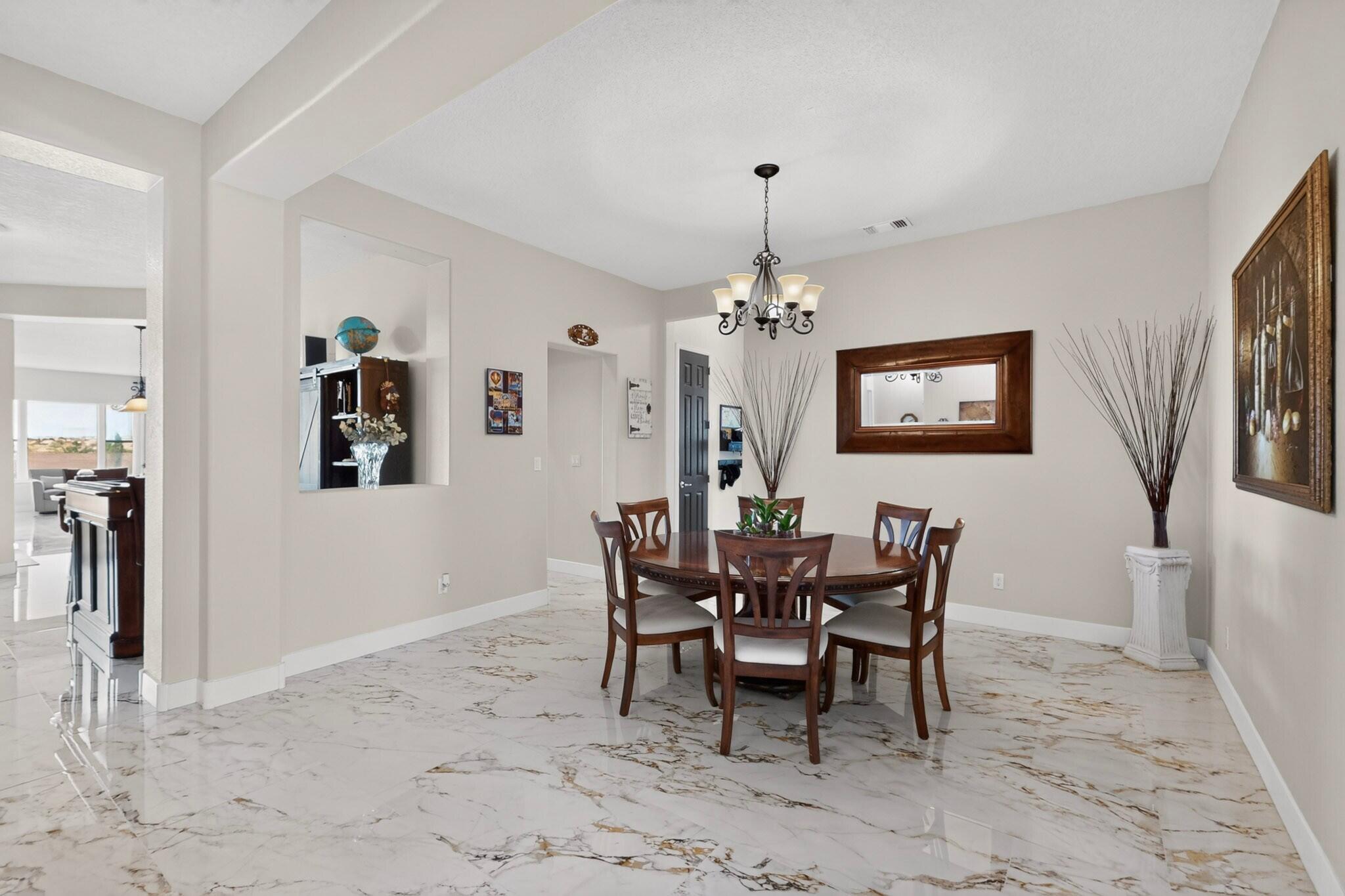 3708 Tierra Vista Place NE