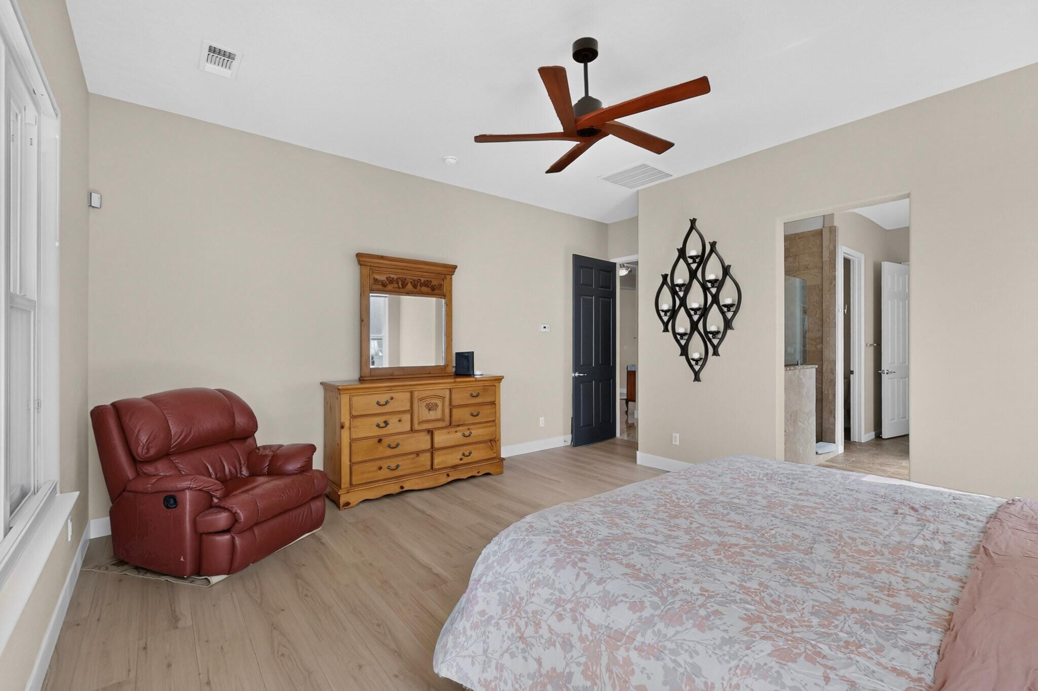 3708 Tierra Vista Place NE