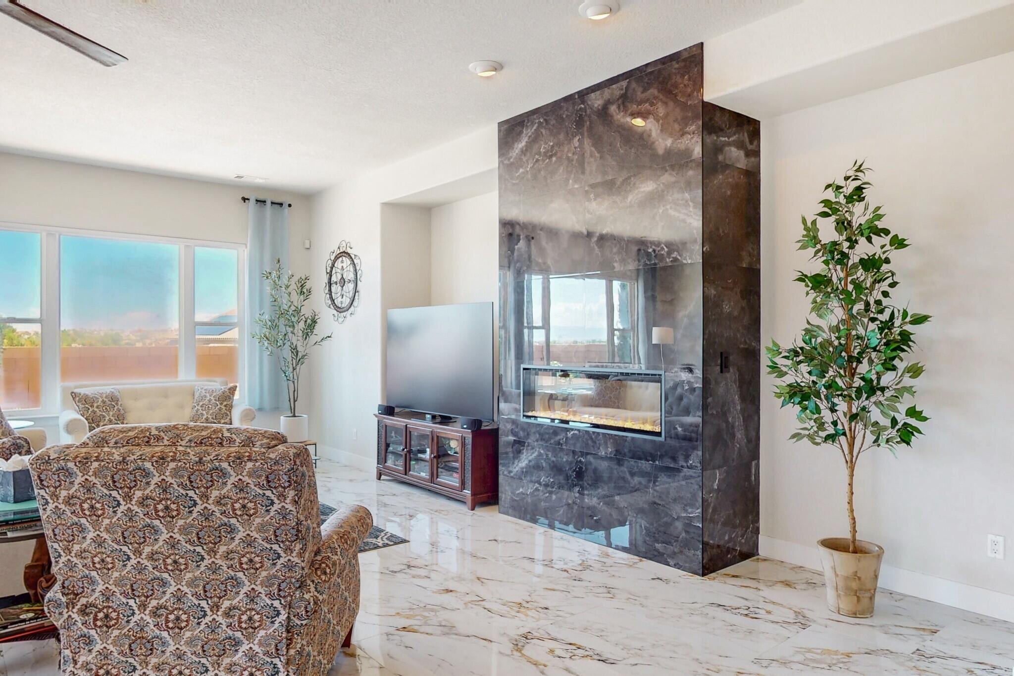 3708 Tierra Vista Place NE